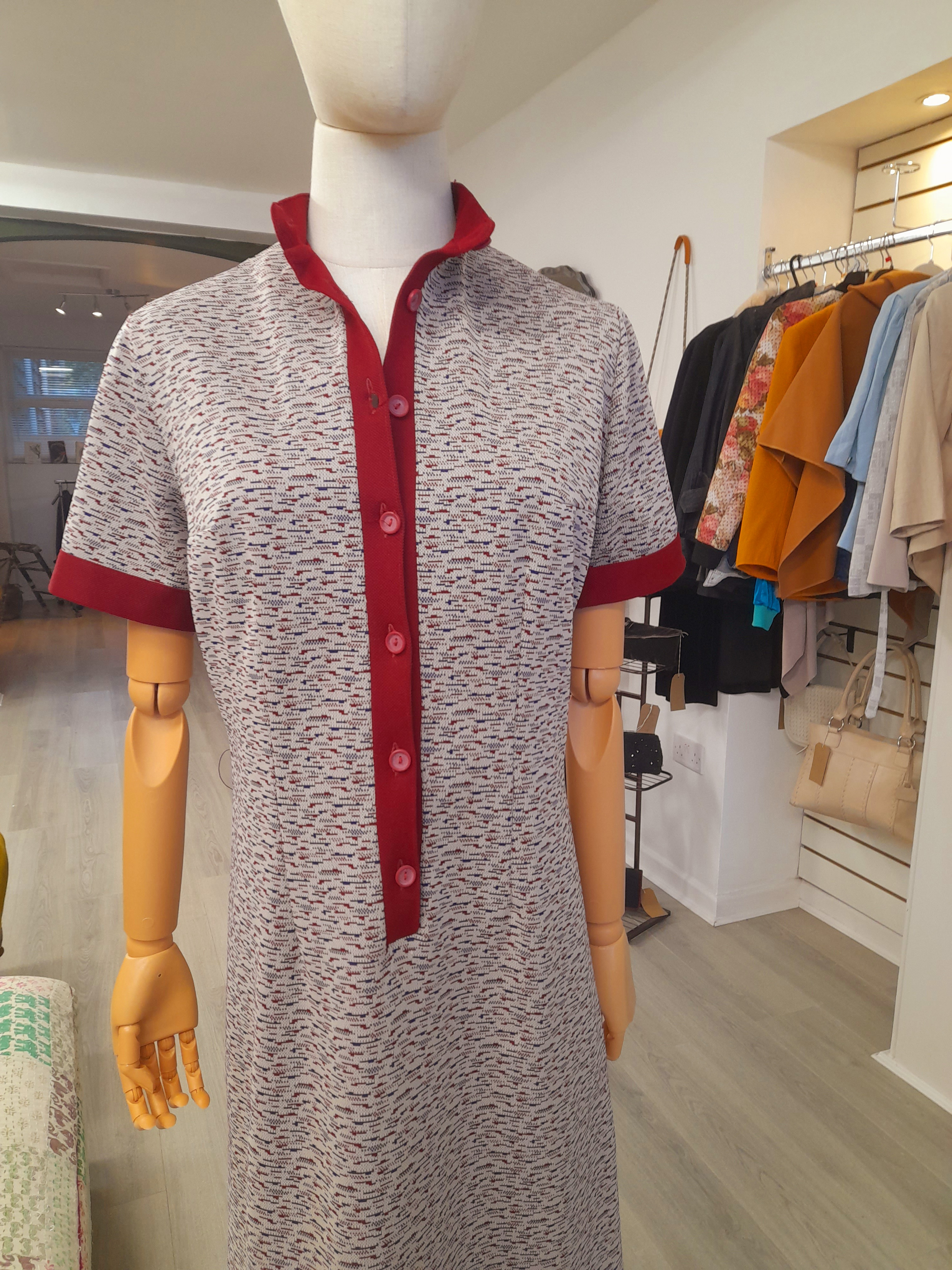 Vintage Late 60s, early 70s Midi Dress, Size S to M