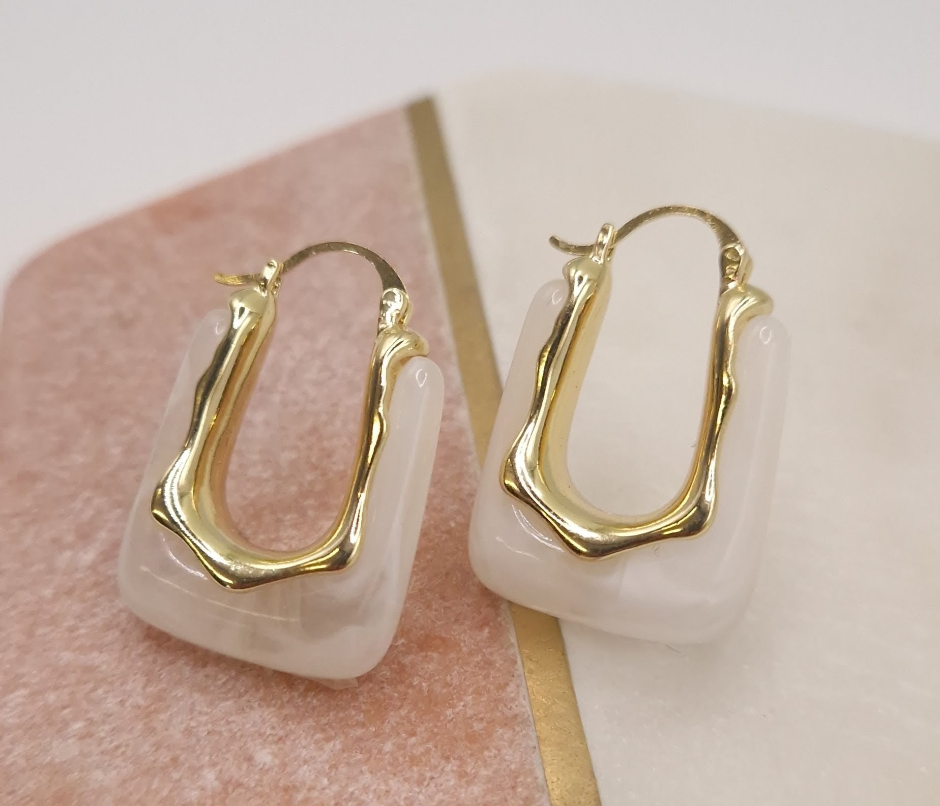 chunky gold hoop earrings