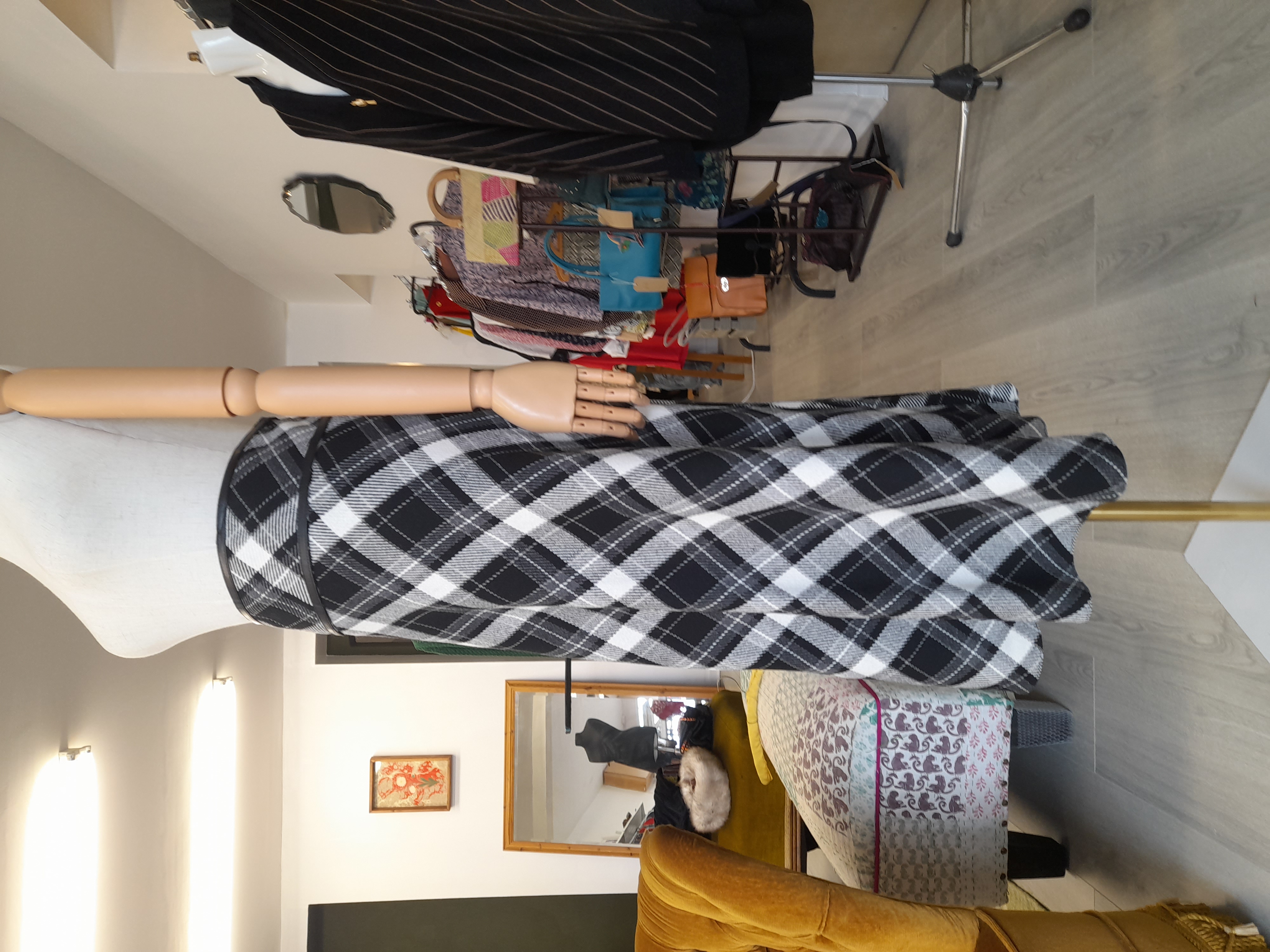 M&S Size 16 Black and White Wool-blend Skirt