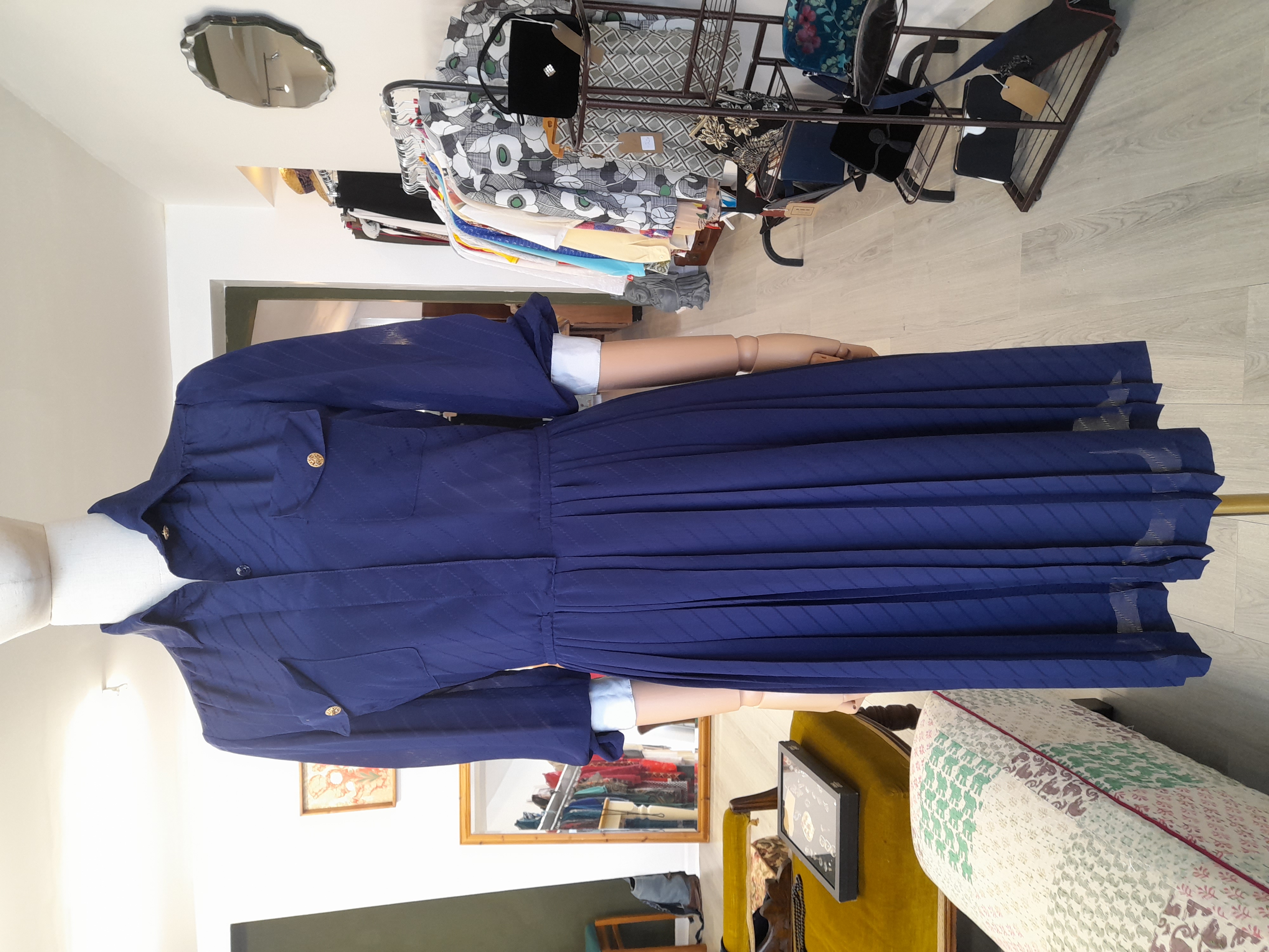 Vintage pleated Navy and White Midi Dress, Size S