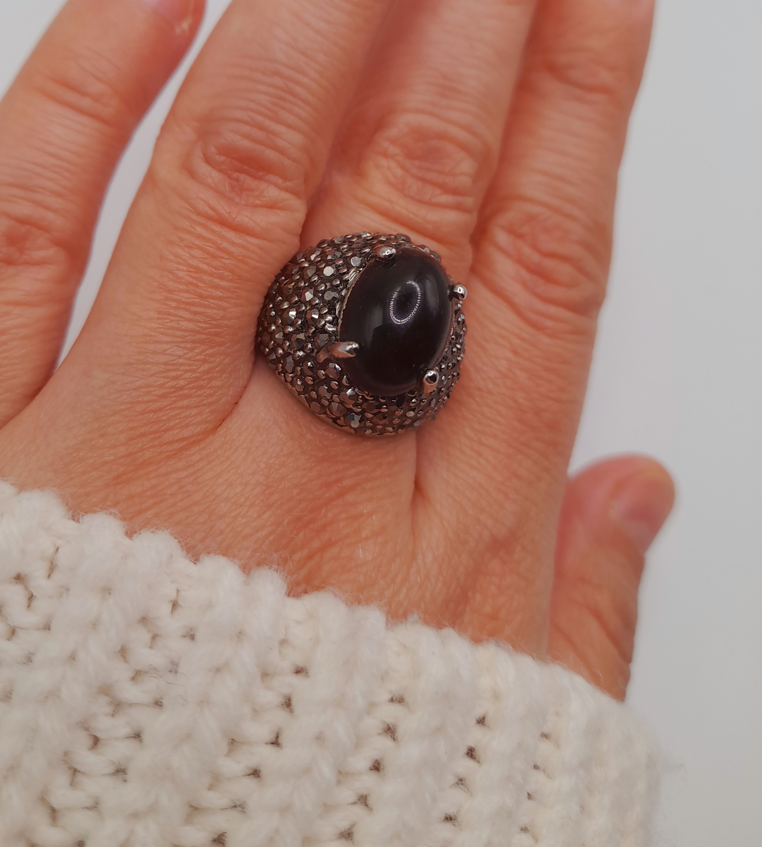 Vintage-style Cocktail Ring, Size O