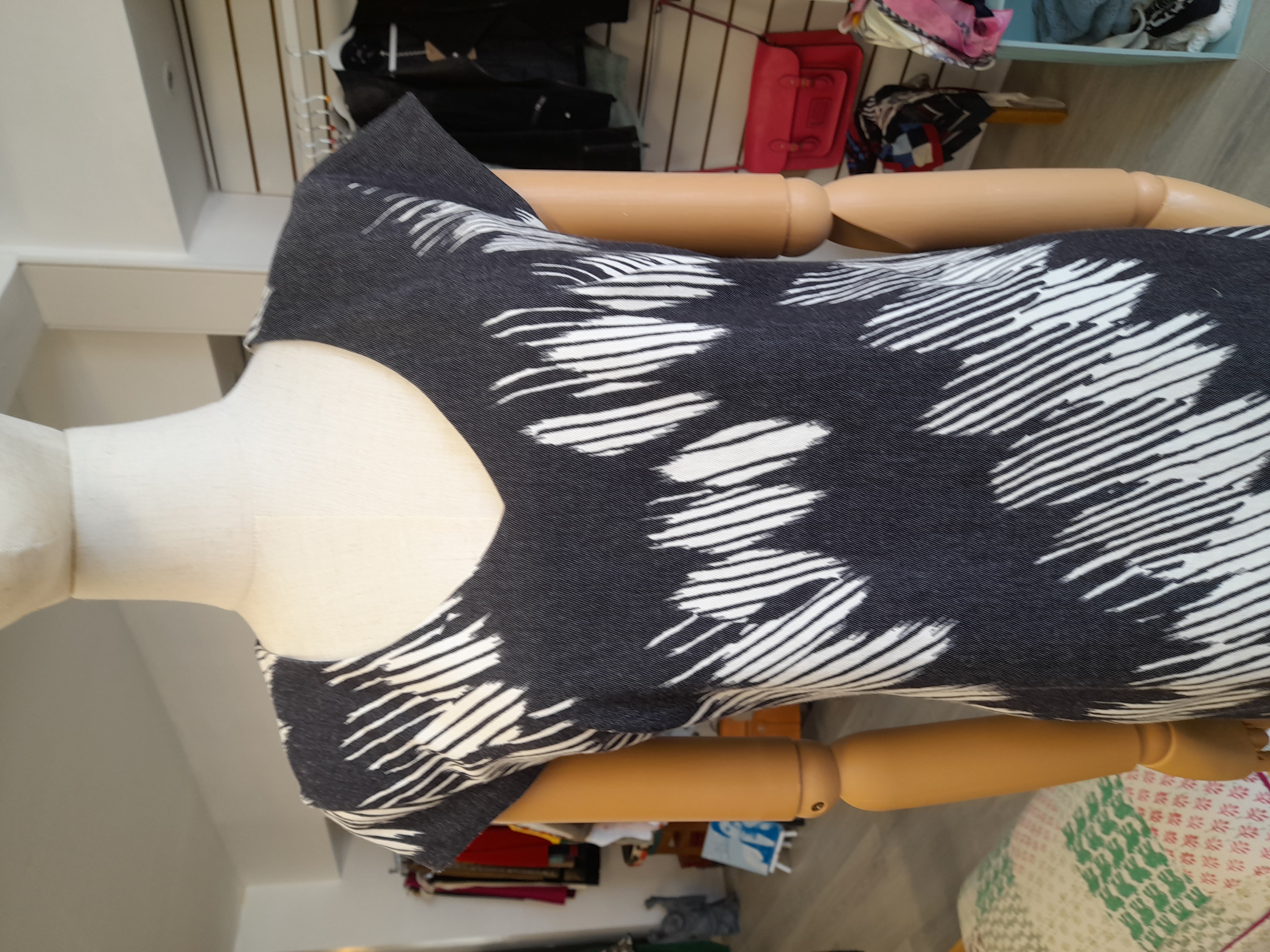 Phase Eight Size 16 Dress