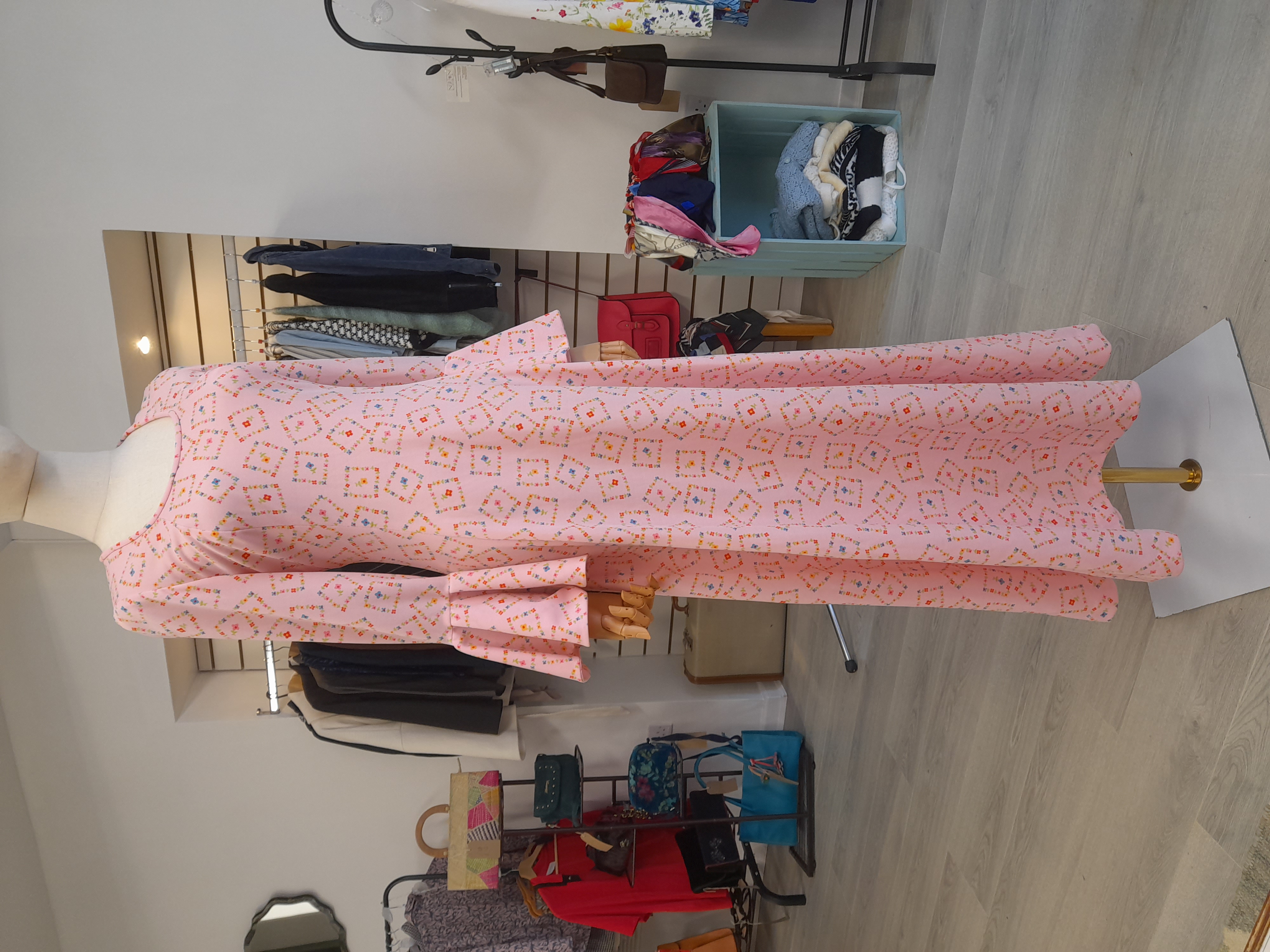 70s Vintage Maxi Pink Dress, Size M to L