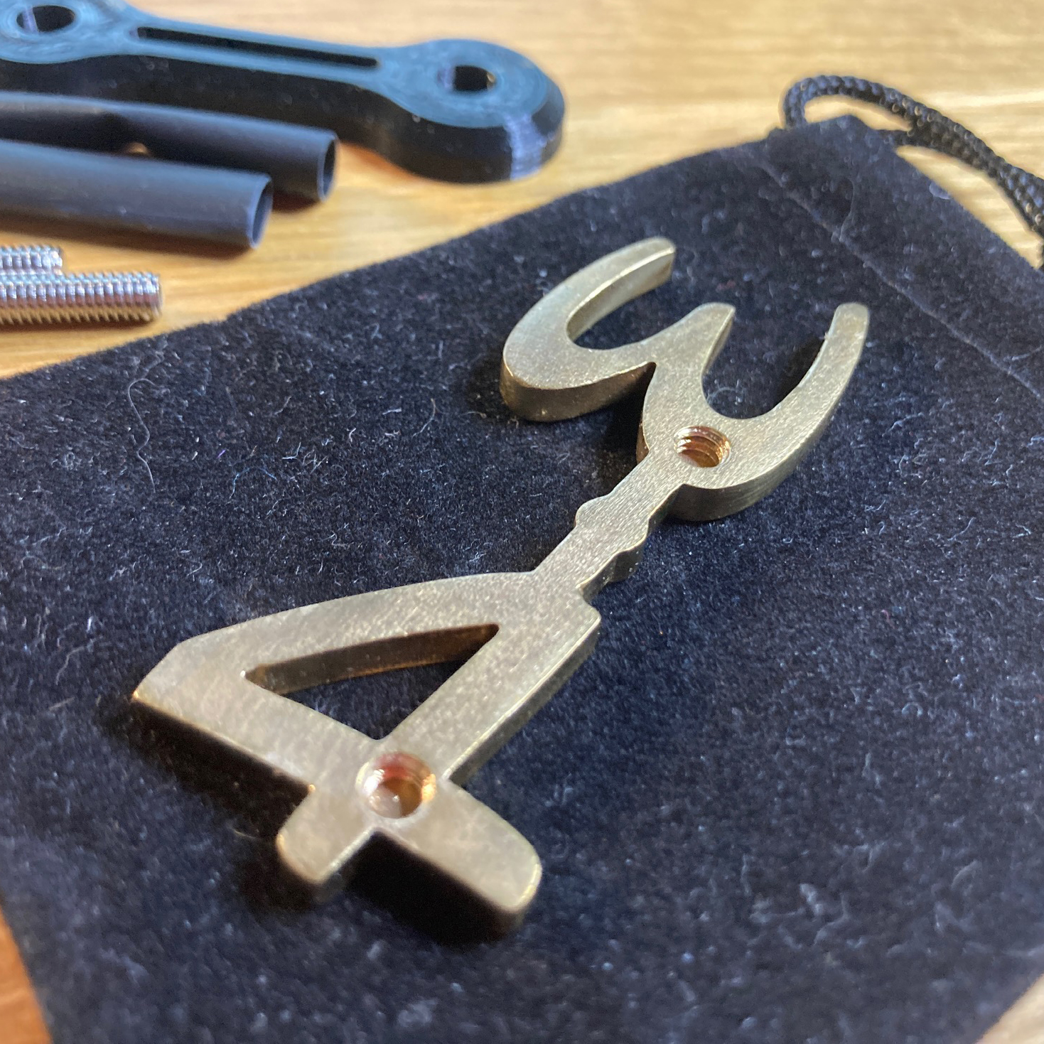 Backdate logo cylindrée 3.4 - Backdate 3.4 logo Motor size