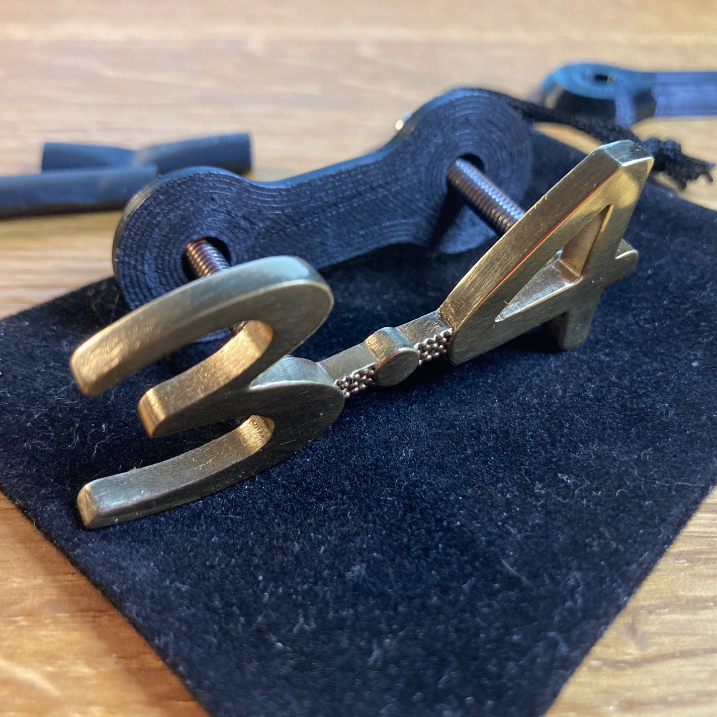 Backdate logo cylindrée 3.4 - Backdate 3.4 logo Motor size