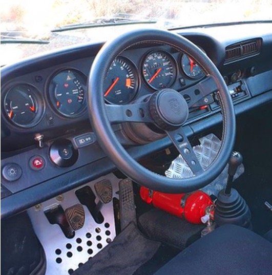 Replica Klaxon Hockey Puck pour volant Momo - Hockey puck horn button replica for Momo steering wheel