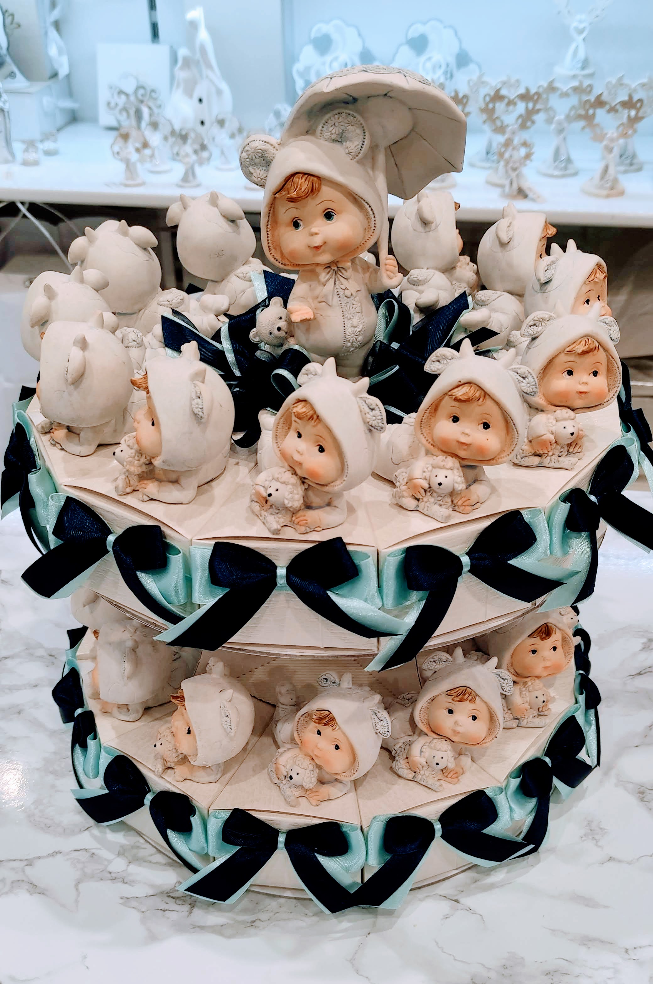 torta bomboniera con statuetta bimbo (12pz)