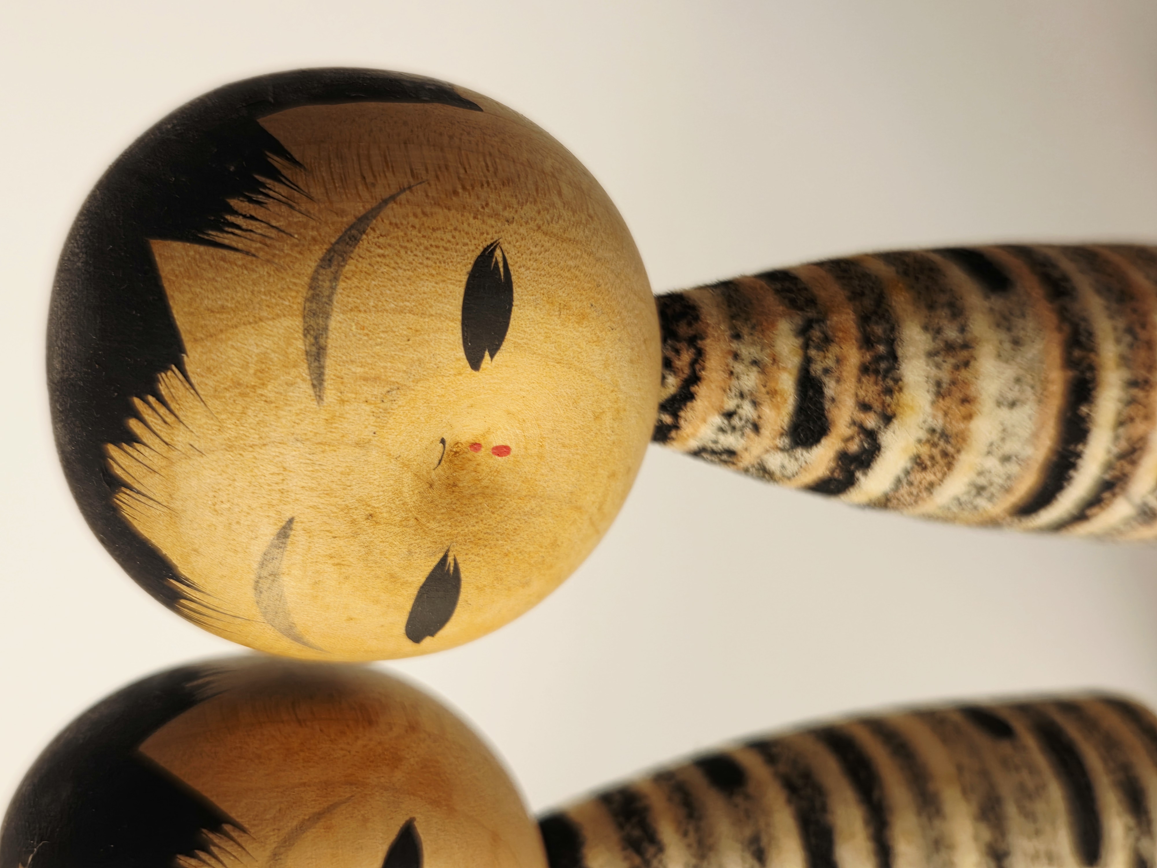 Vintage japoniškų Kokeshi lėlių pora