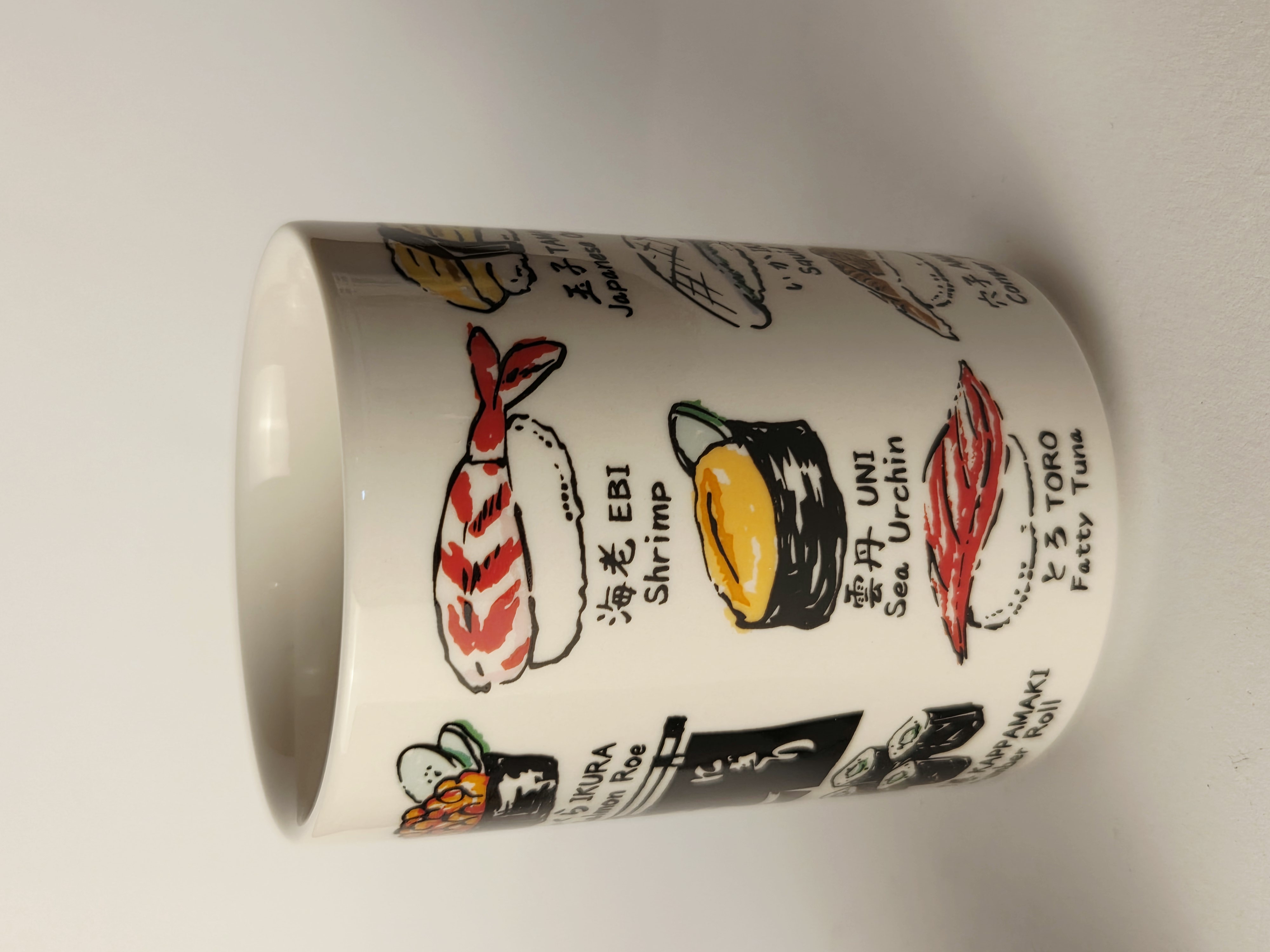 Sushi tematikos puodelis