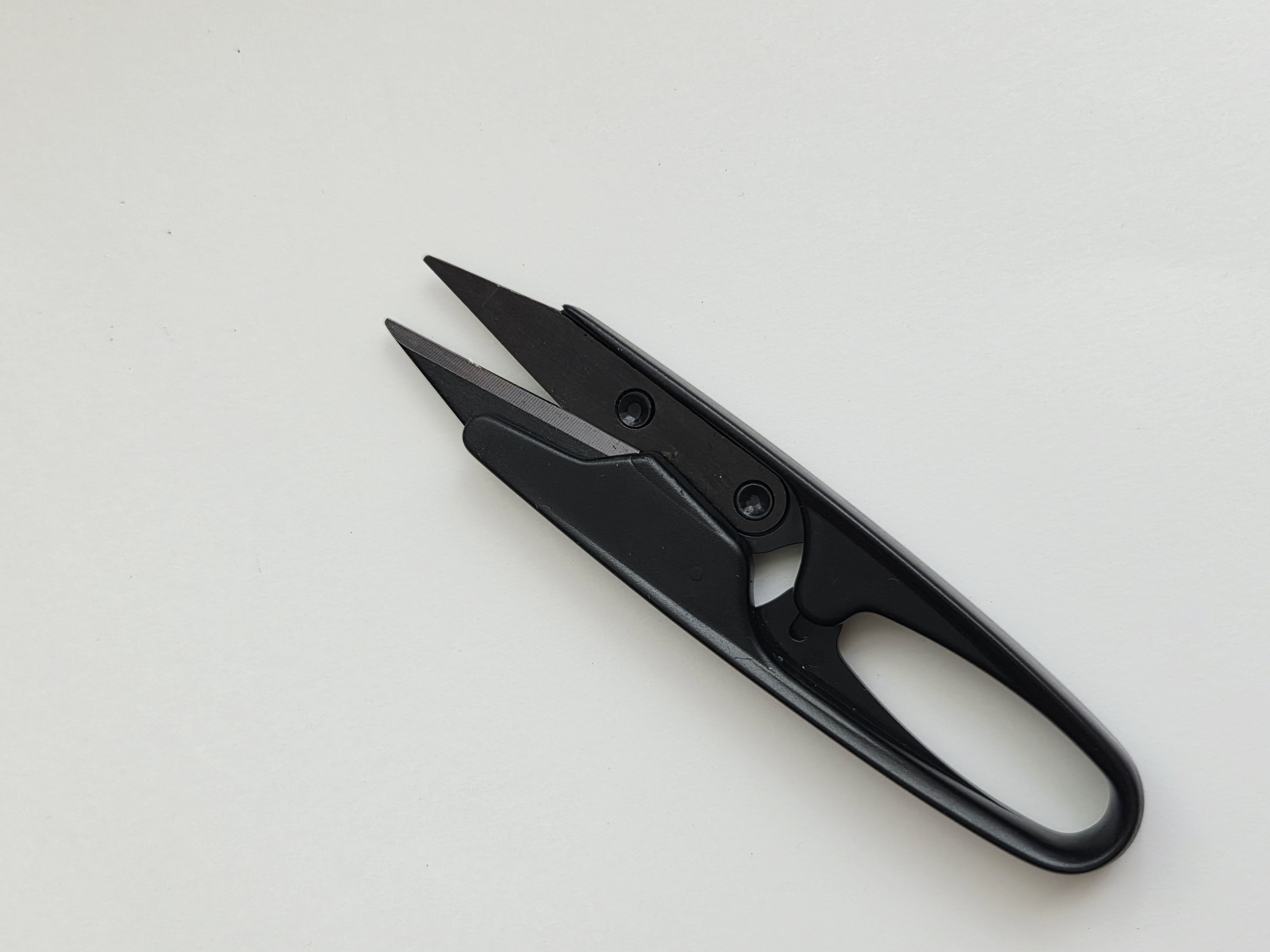 Vintage Japoniškos siūlų žirklutės (糸切りばさみ – itokiri basami)