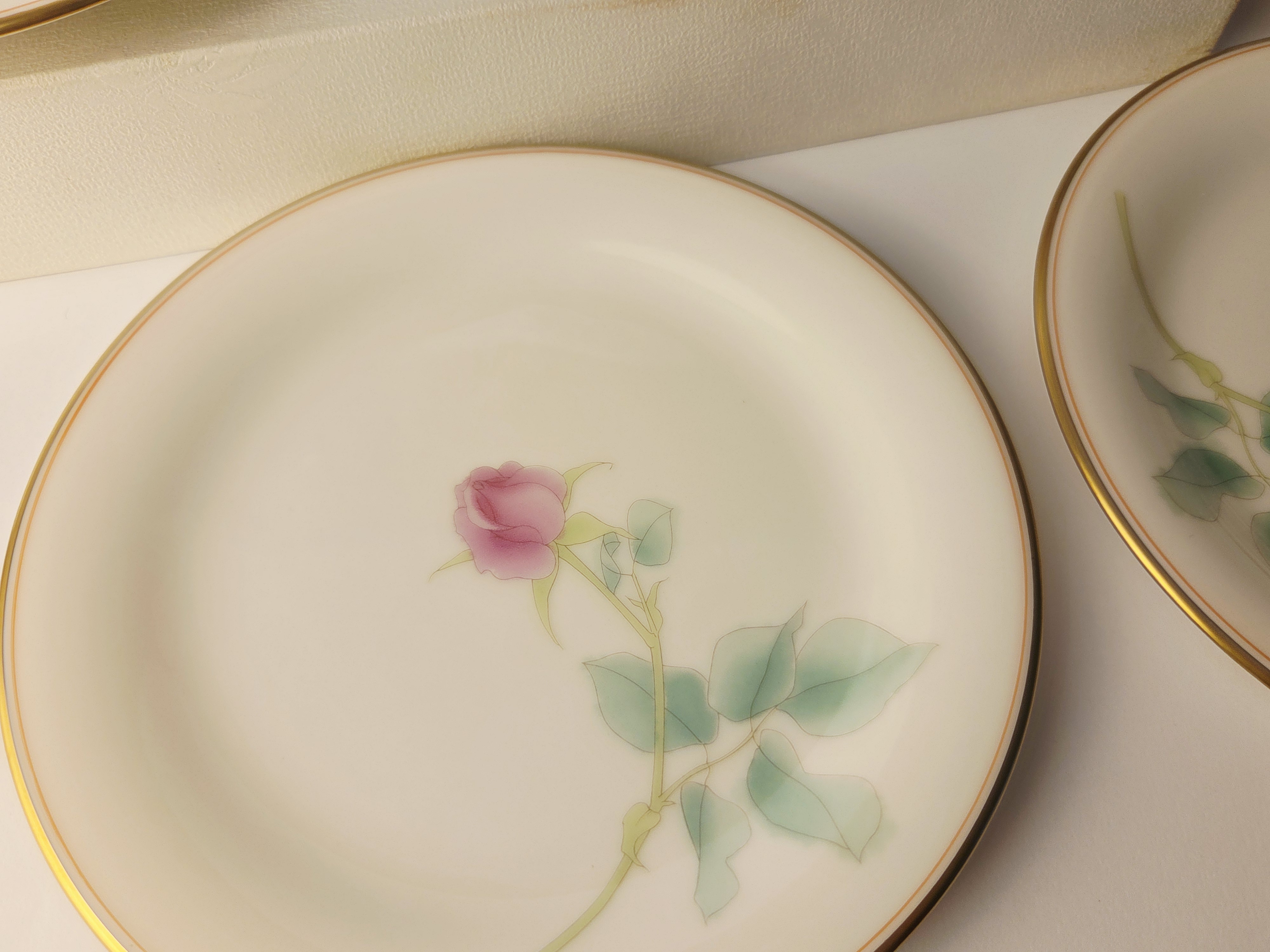 Vintage Koransha „Bright Rose“ porceliano desertinių lėkščių rinkinys (5 vnt.)