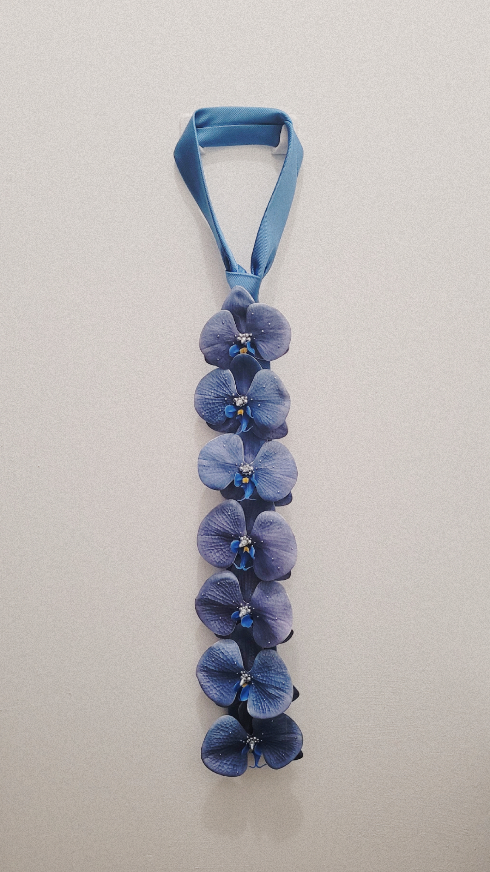 Cravate Orchidée bleue
