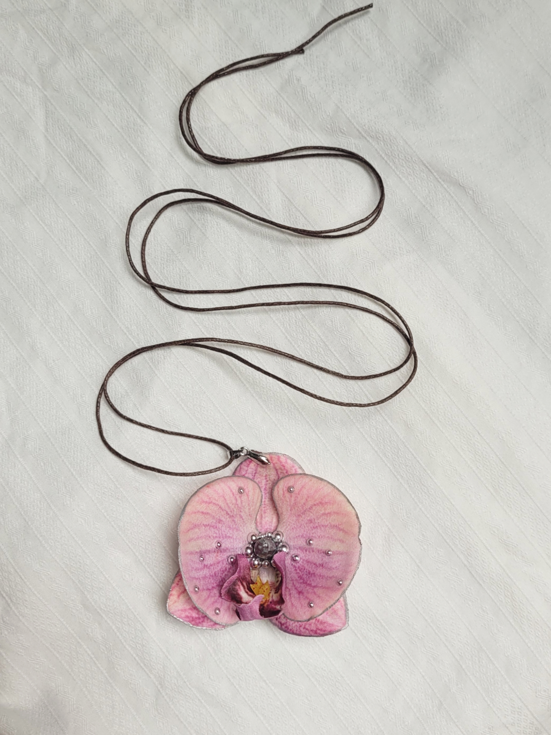 Collier orchidée rose