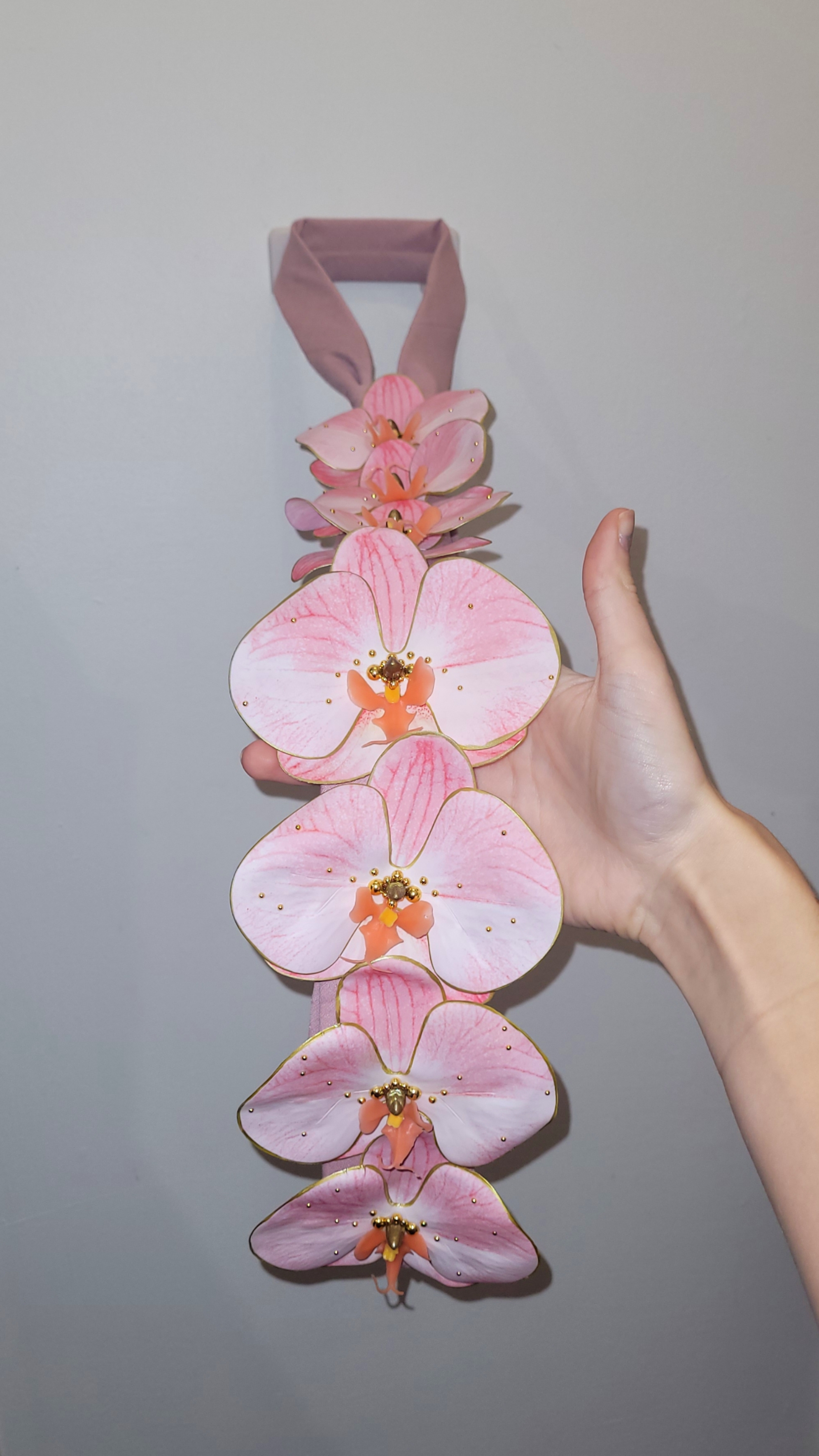 Cravate orchidée rose