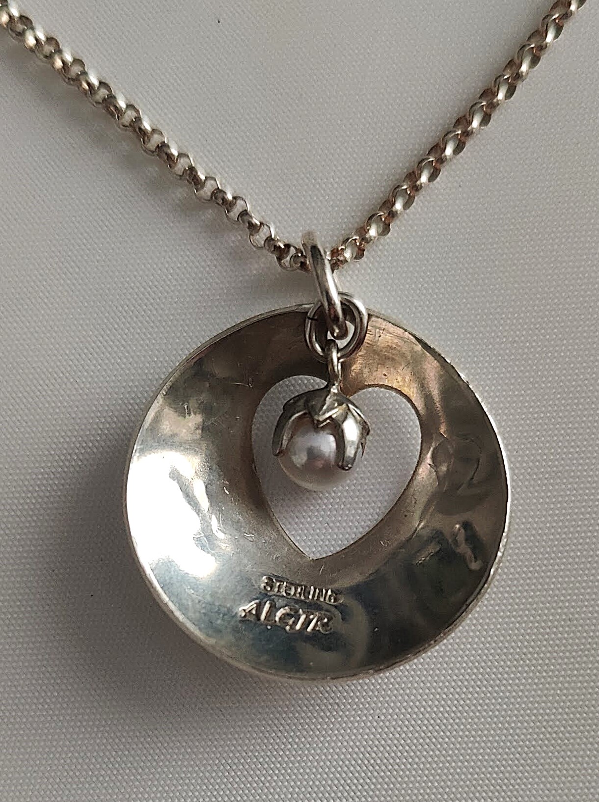 Sterling Love Heart Pendant w/White Culture Pearl