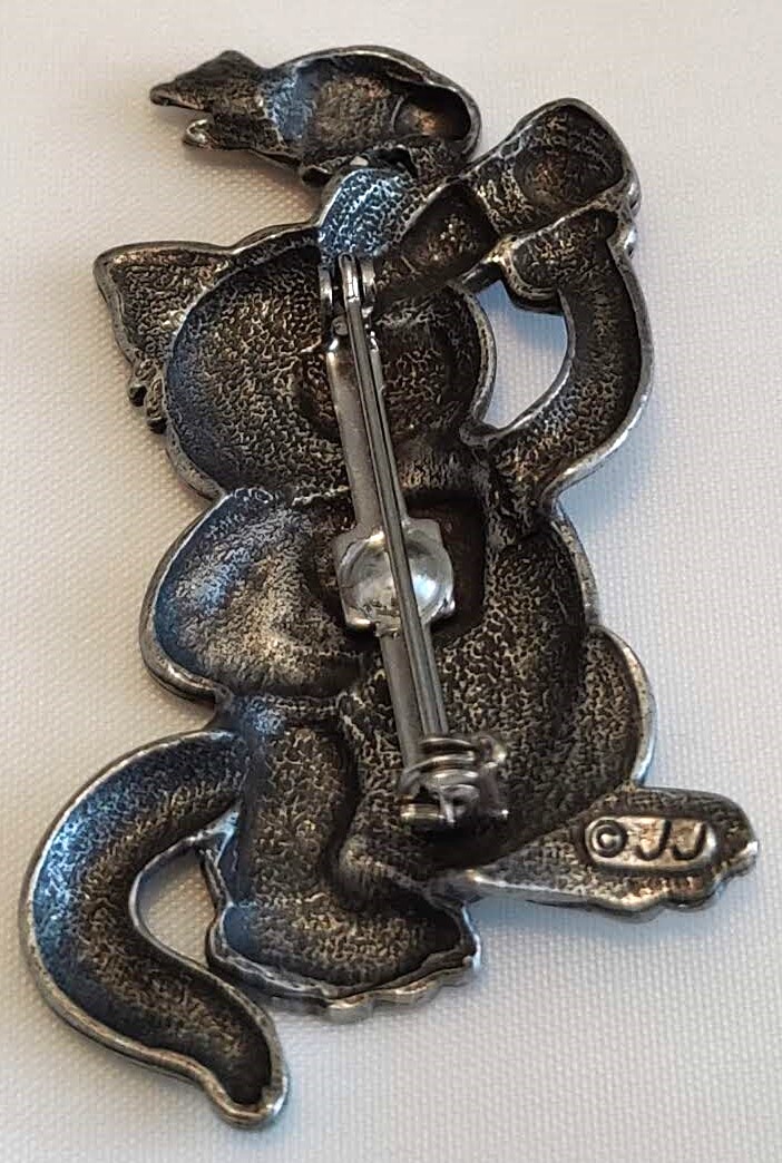 Vintage Signed Jonette Jewelry (JJ) Silver Cat and Bird Pin