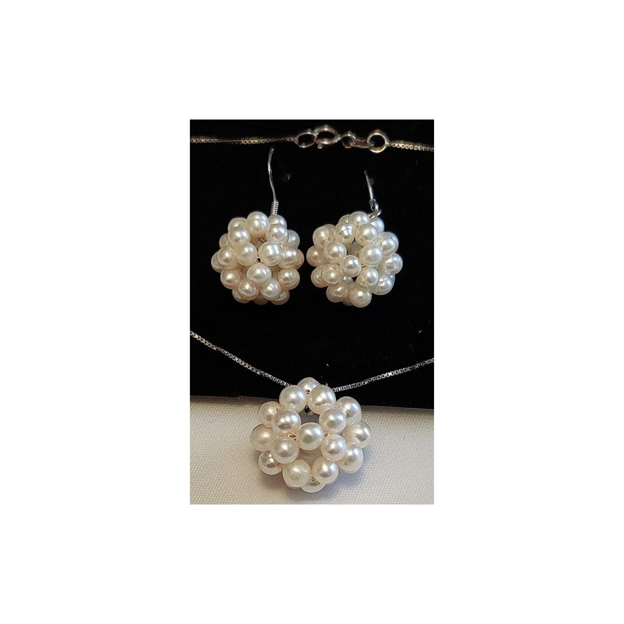 Beaded Cultured Pearls Pendant & Fish Hook Pierced Earrings Set