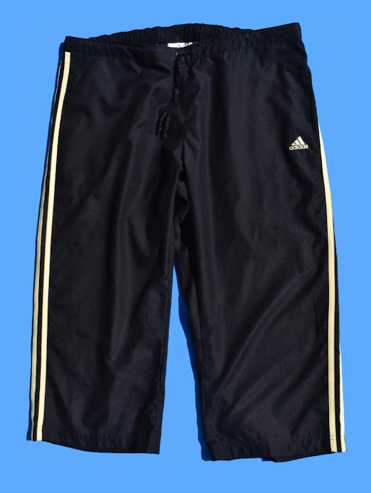 2000s Athletic Adidas Black Sports Capris 