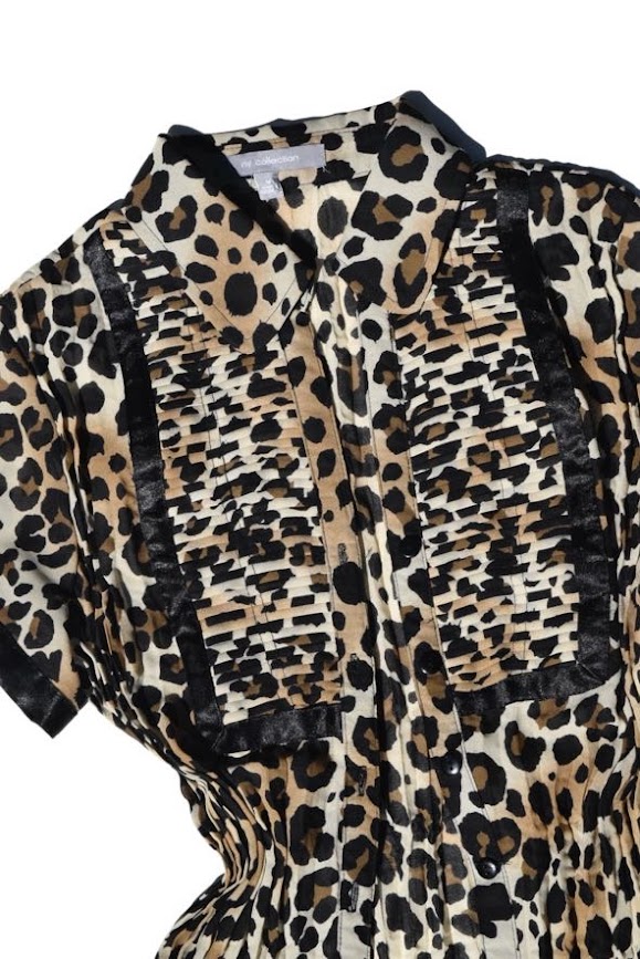 Chic Leopard Print Ruffled Blouse