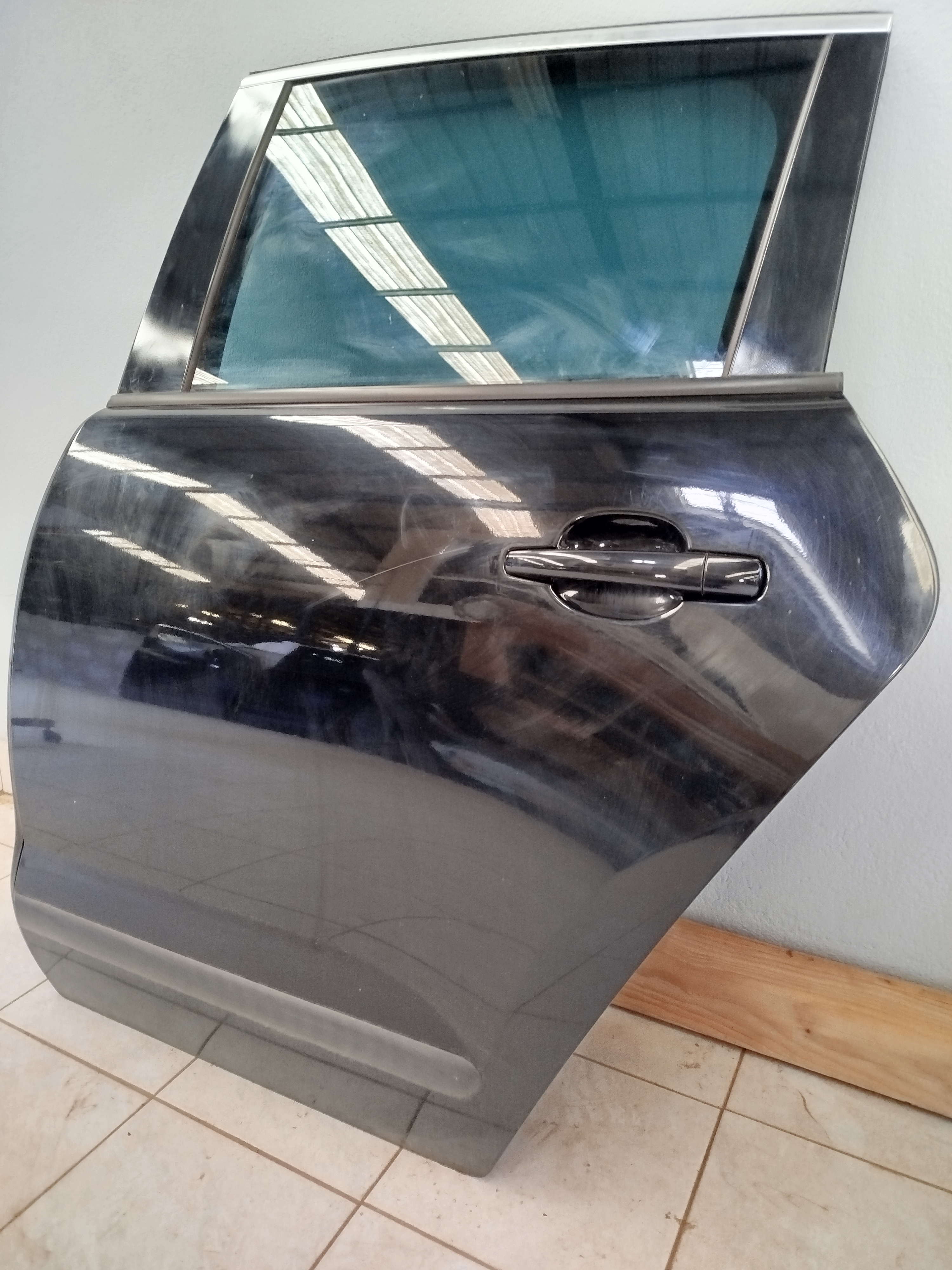 Portes 3008 noir et Blanche 3008 I PHASE 1 5P 1.6HDI 112 8V Turbo FAP (01/03/2010 - 01/12/2013)