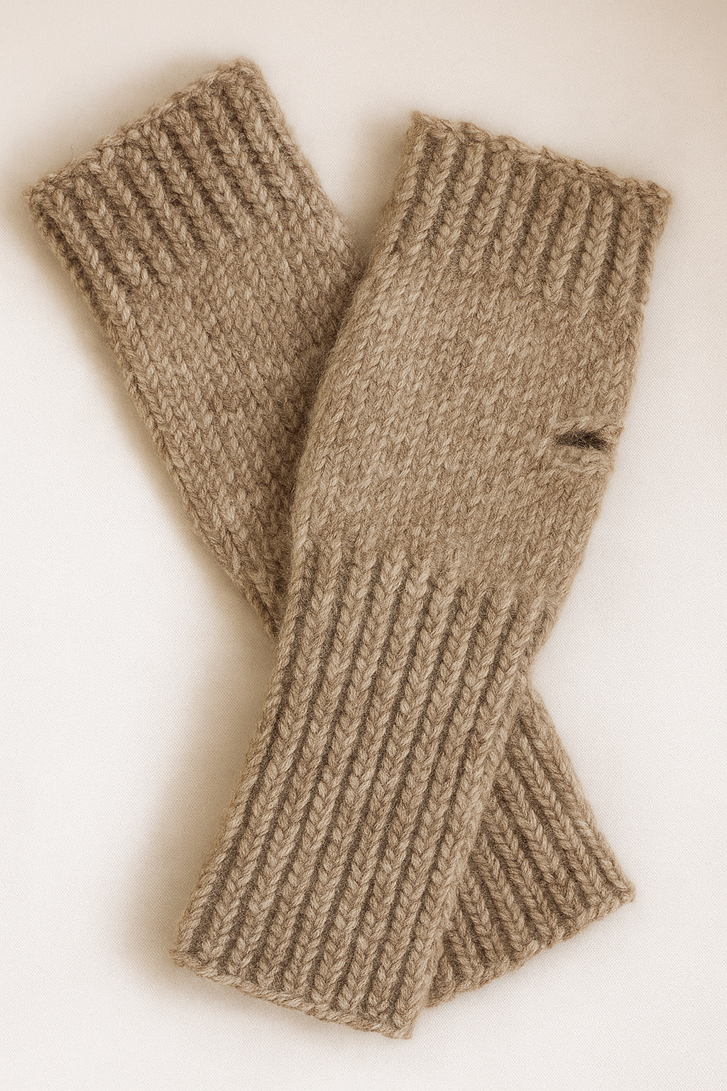 fingerless gloves