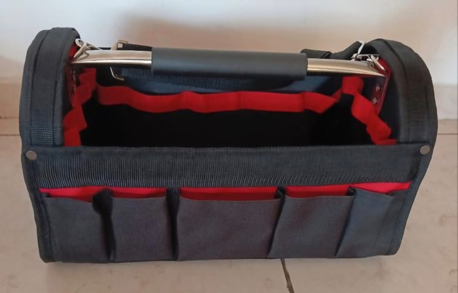 Caisse à outils ouverte L48 H28cm Kraft Muller