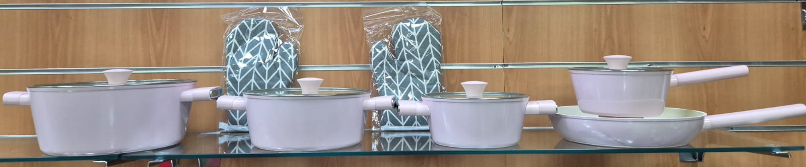 Batterie de cuisine 11 pièces rose RS