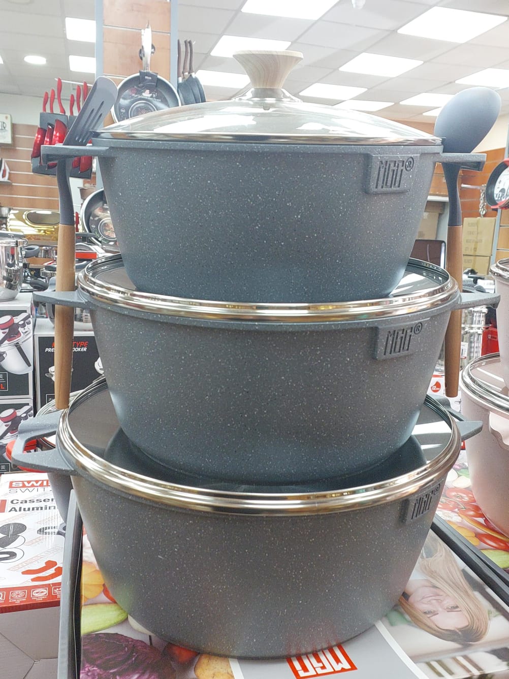 Faitout par 3 céramique +2 ustensiles 32/36cm/40cm 4 coloris MGC