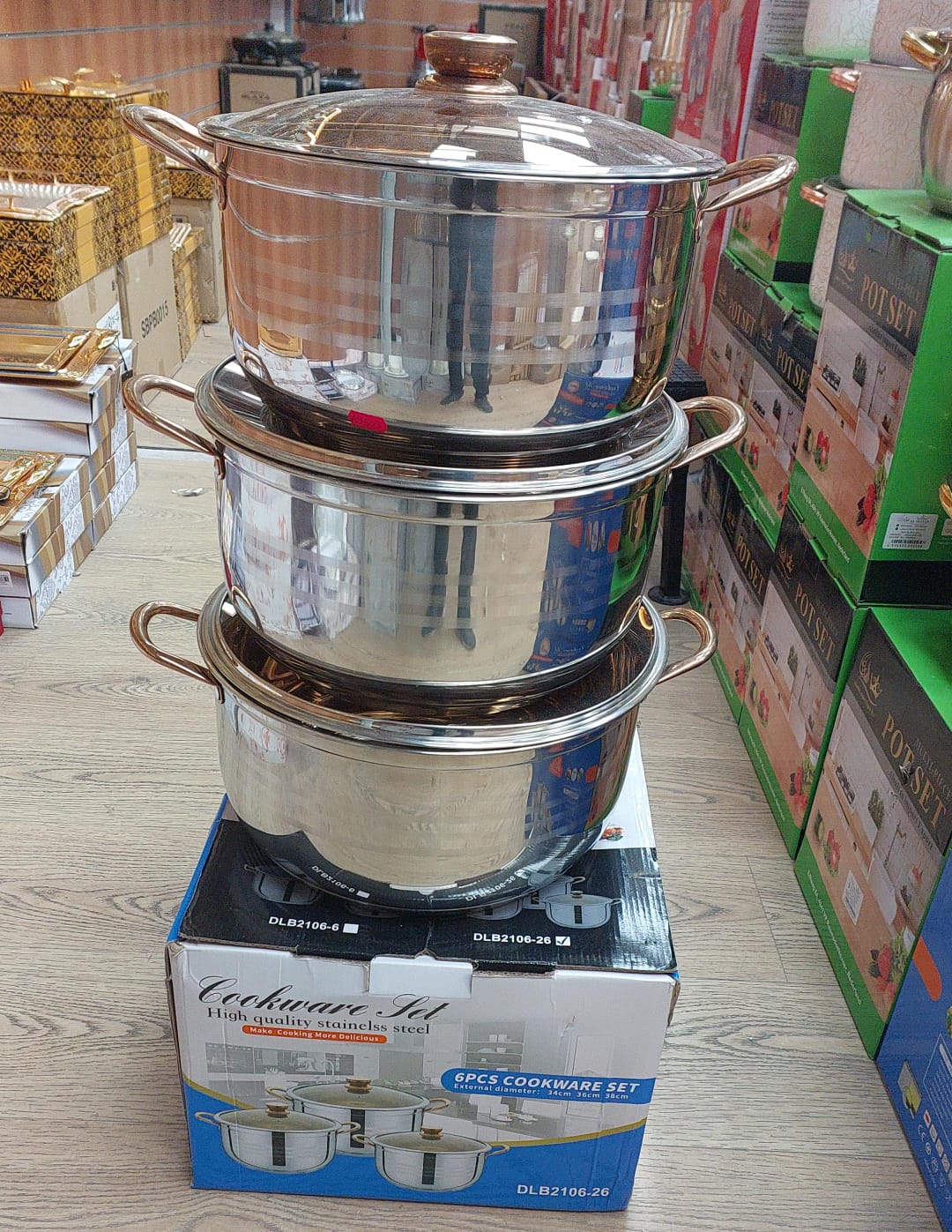 Faitout en inox 6 pièces 34/36/38cm SU