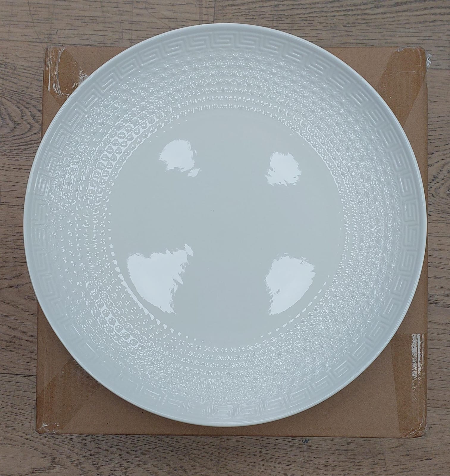 Assiette ronde blanche de 26cm à 46cm SWISS LINE