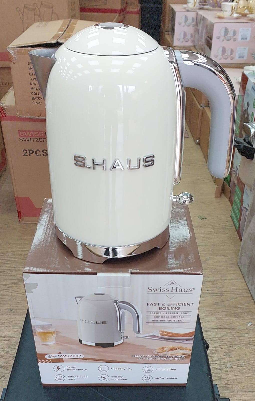 Bouilloire électrique  1,7L 2200W 2 couleurs SH