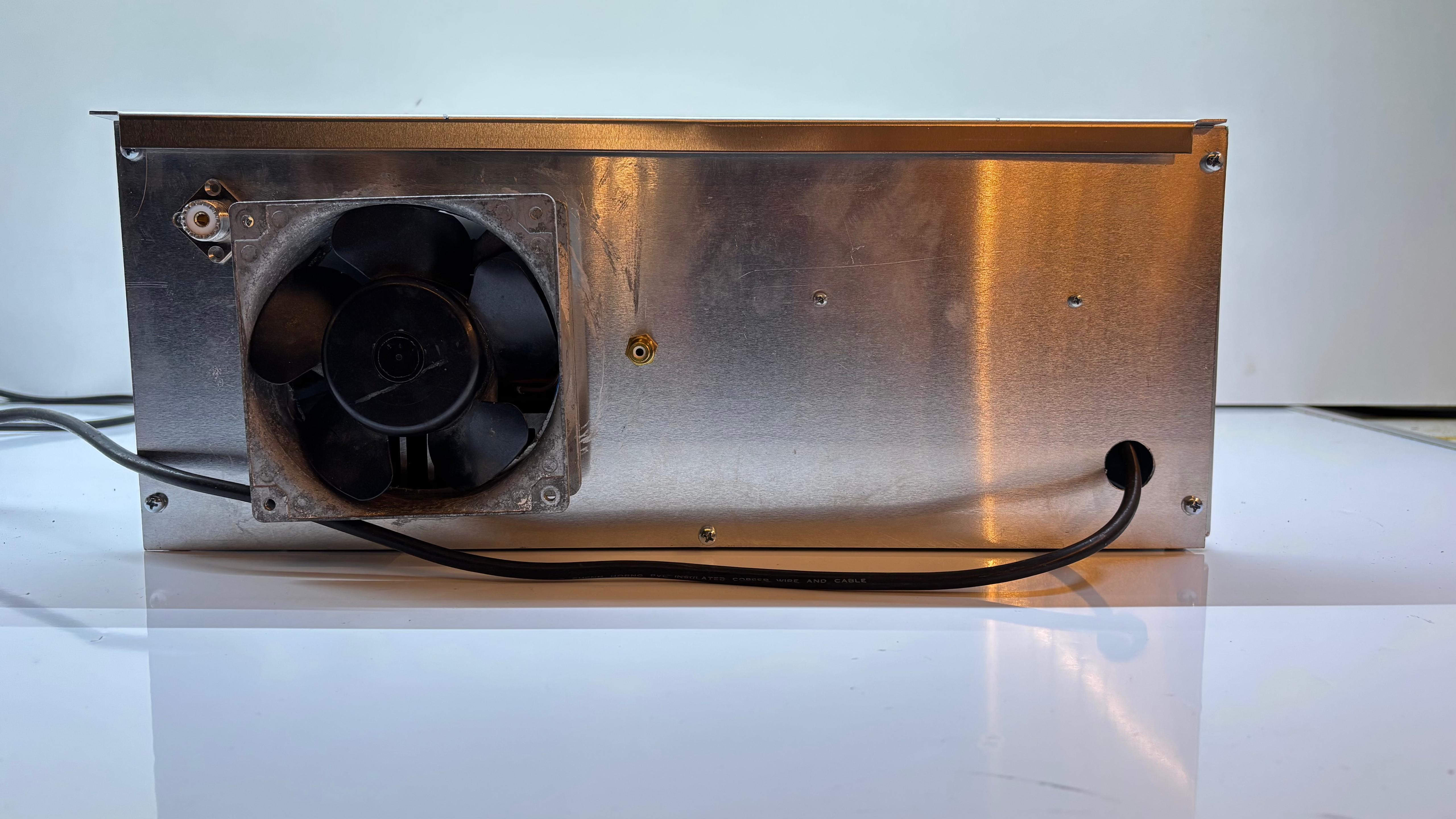 Kortegolf Zender 300W 3.5 - 7 MHz