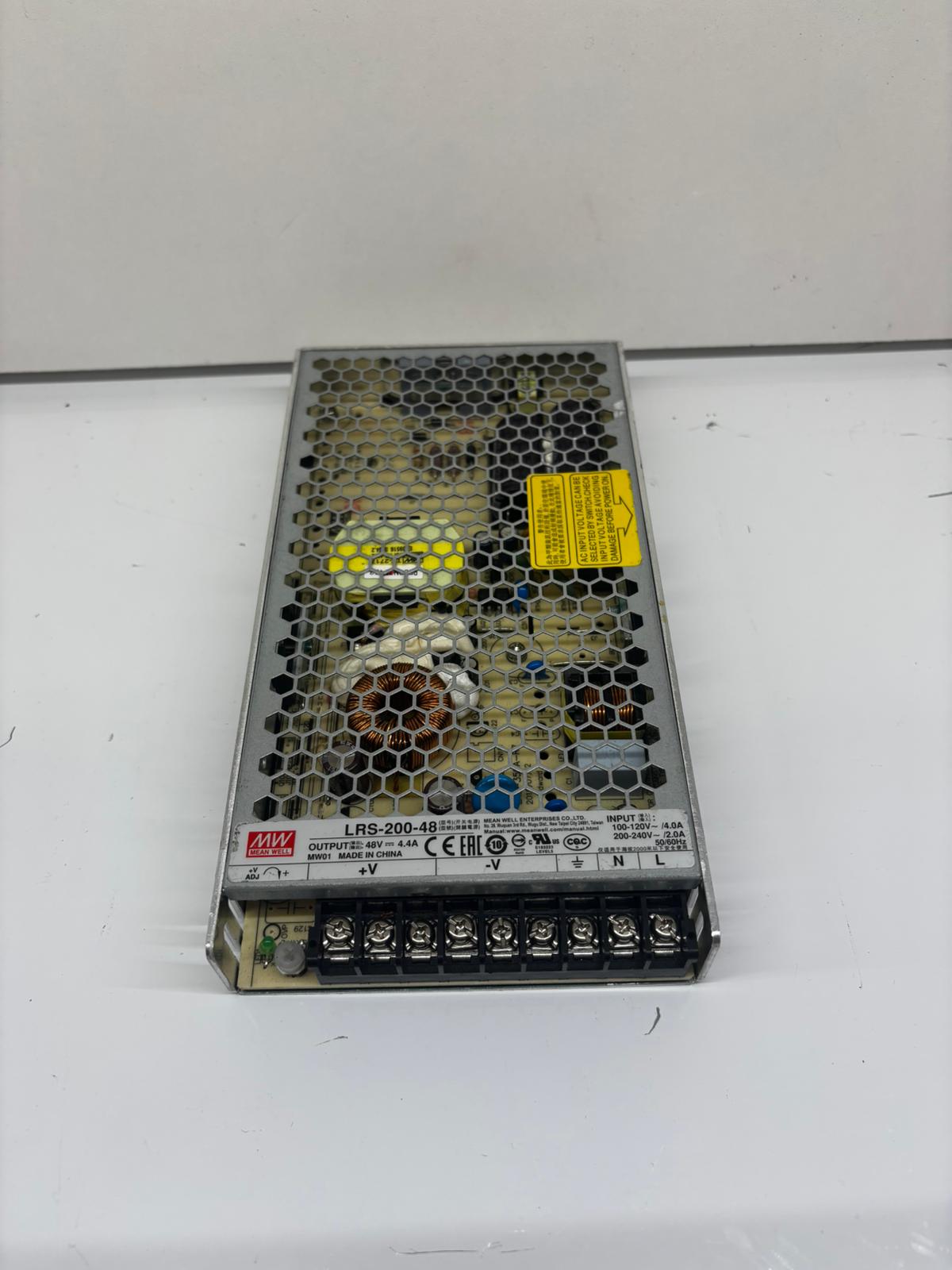 Mean Well LRS-200-48 – Industriële Voeding 48V / 200W