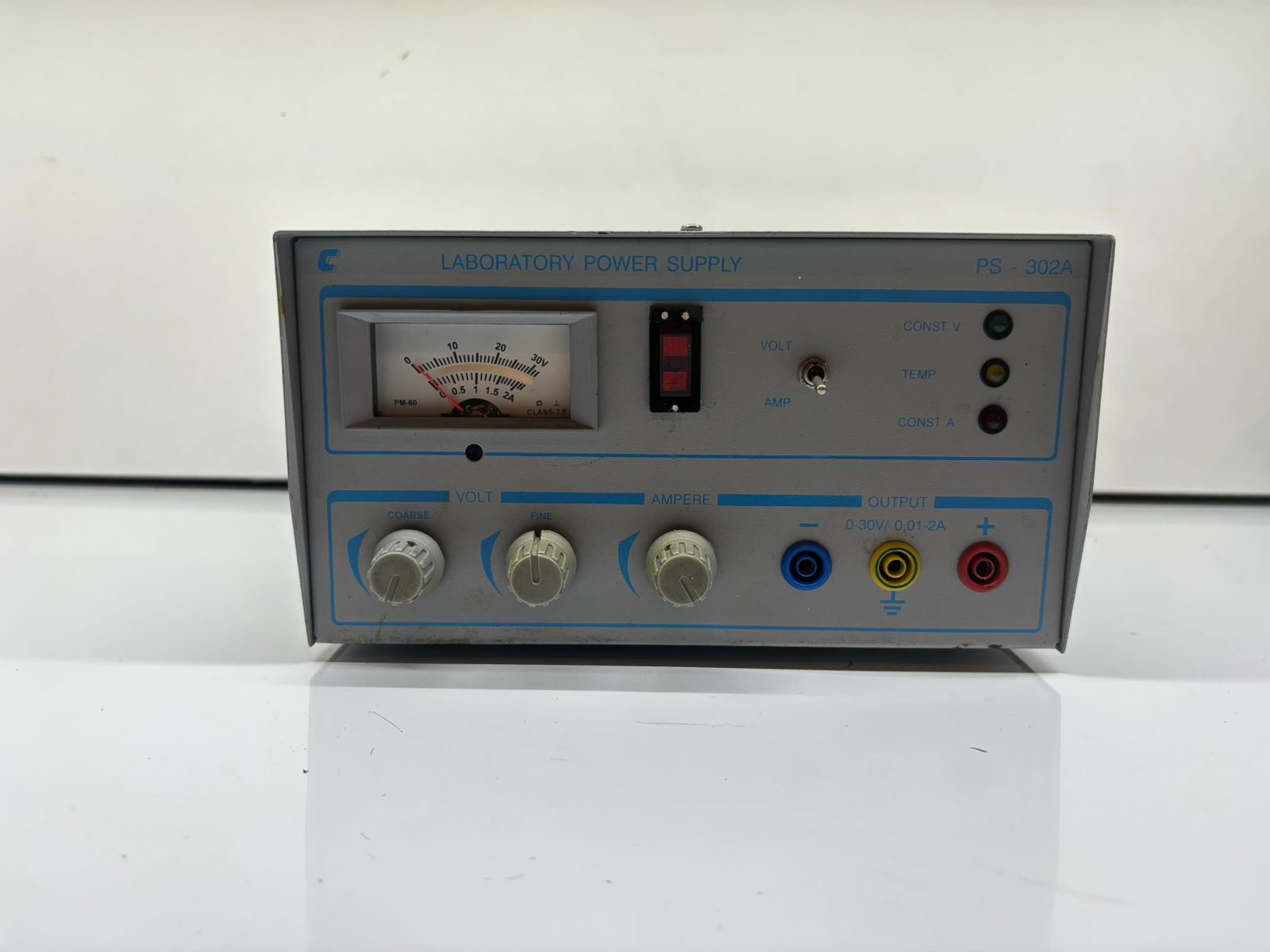 PS-302A Laboratoriumvoeding – Variabel, 30 V / 2 A