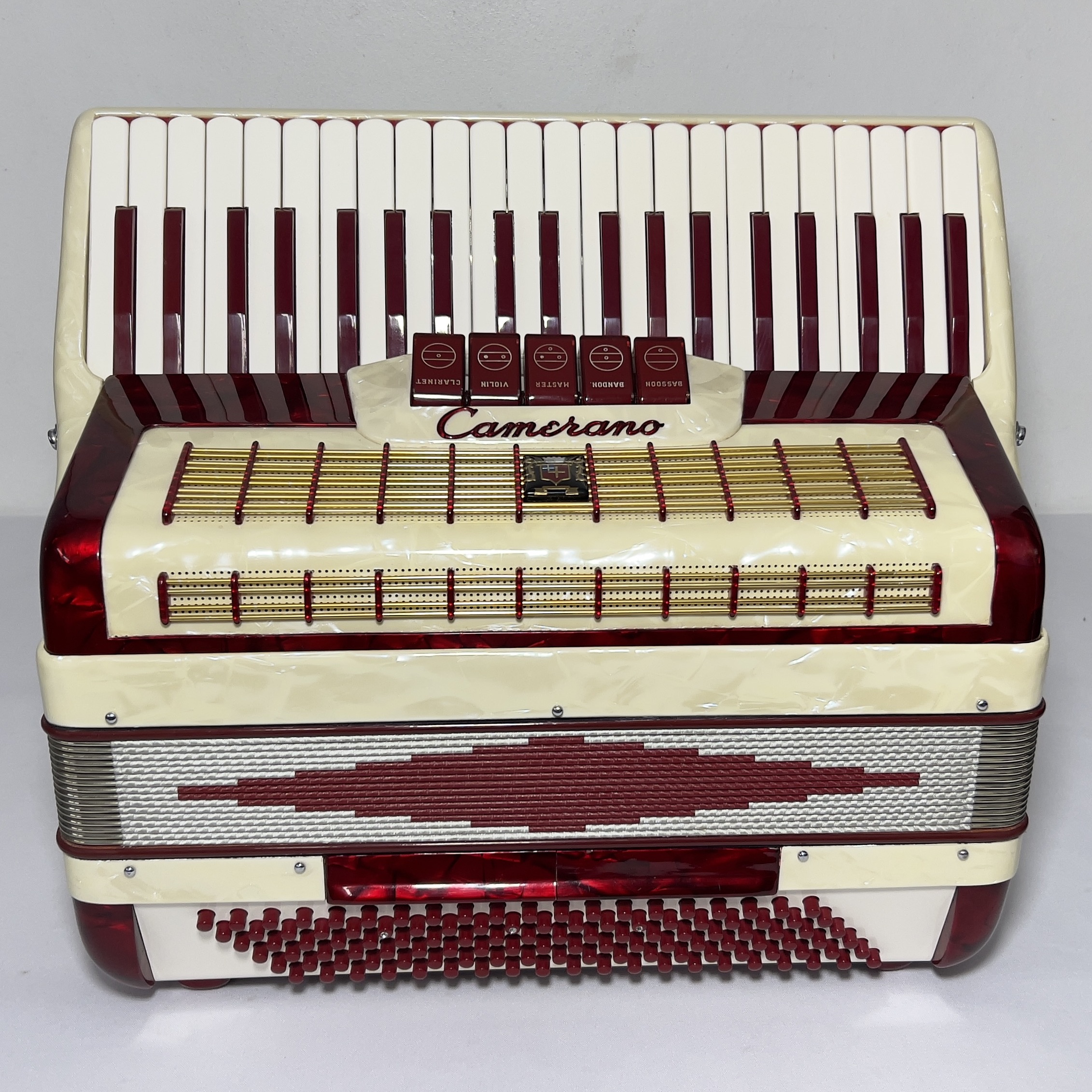 Acordeon Camerano - Terça Violin - 5/2 Registros - 8 kg - 43 cm 