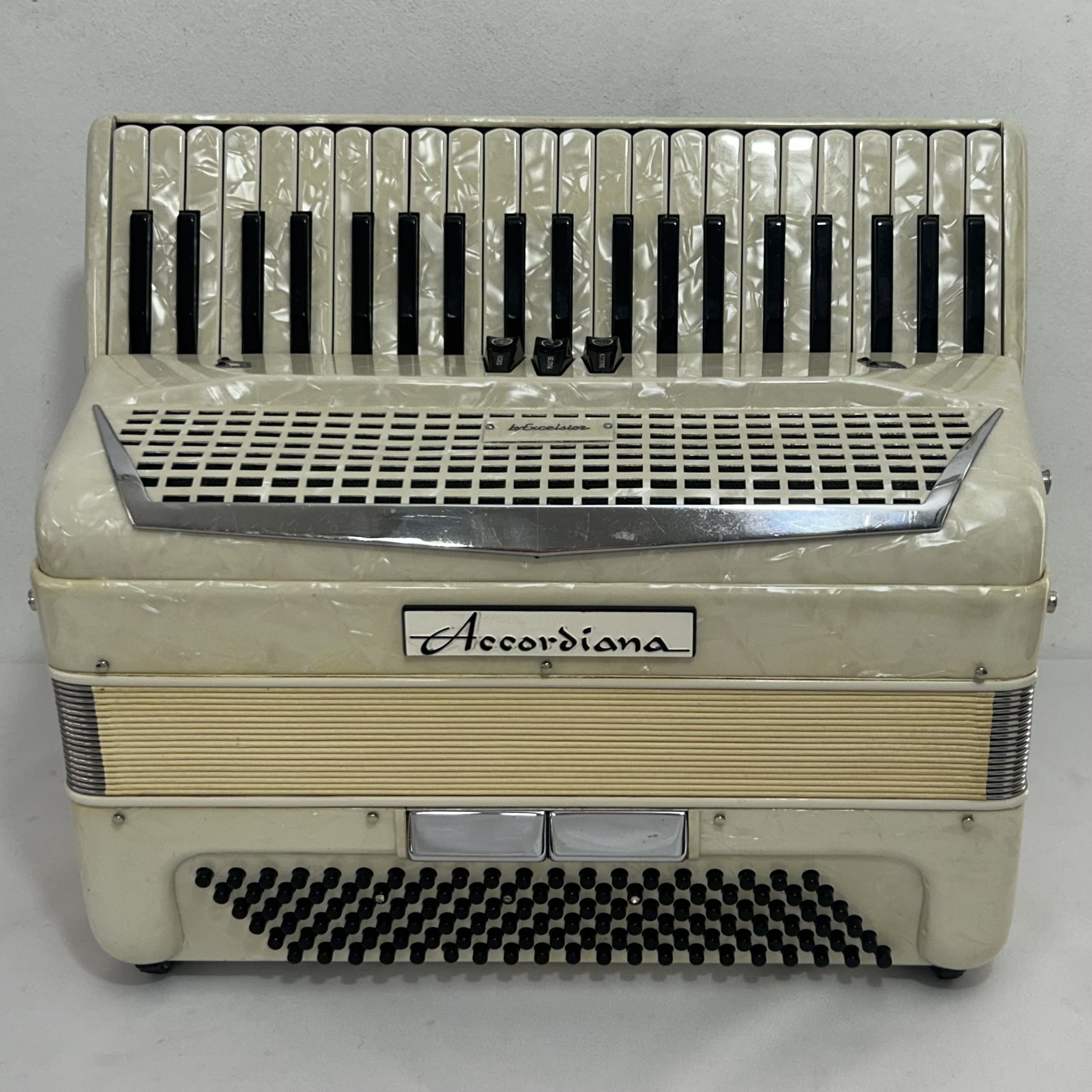 Accordiana By Excelsior - Segunda de voz - 3/2 Registros - 8.3 kg - 44,5 cm 