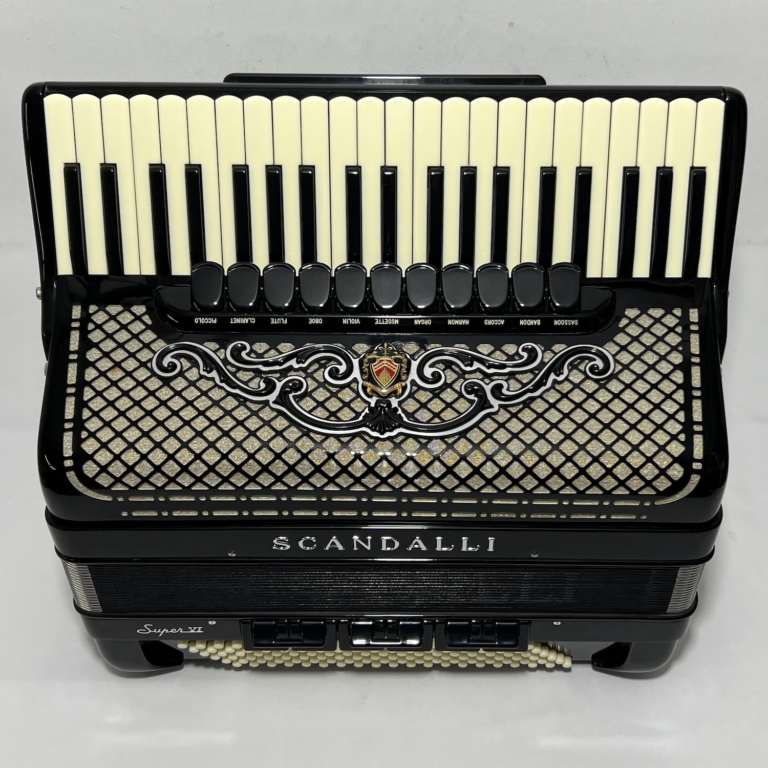 Acordeon Scandalli Super VI 2012 - Cass Duplo - 11.9 kg - 12/9 Reg. - 49 cm