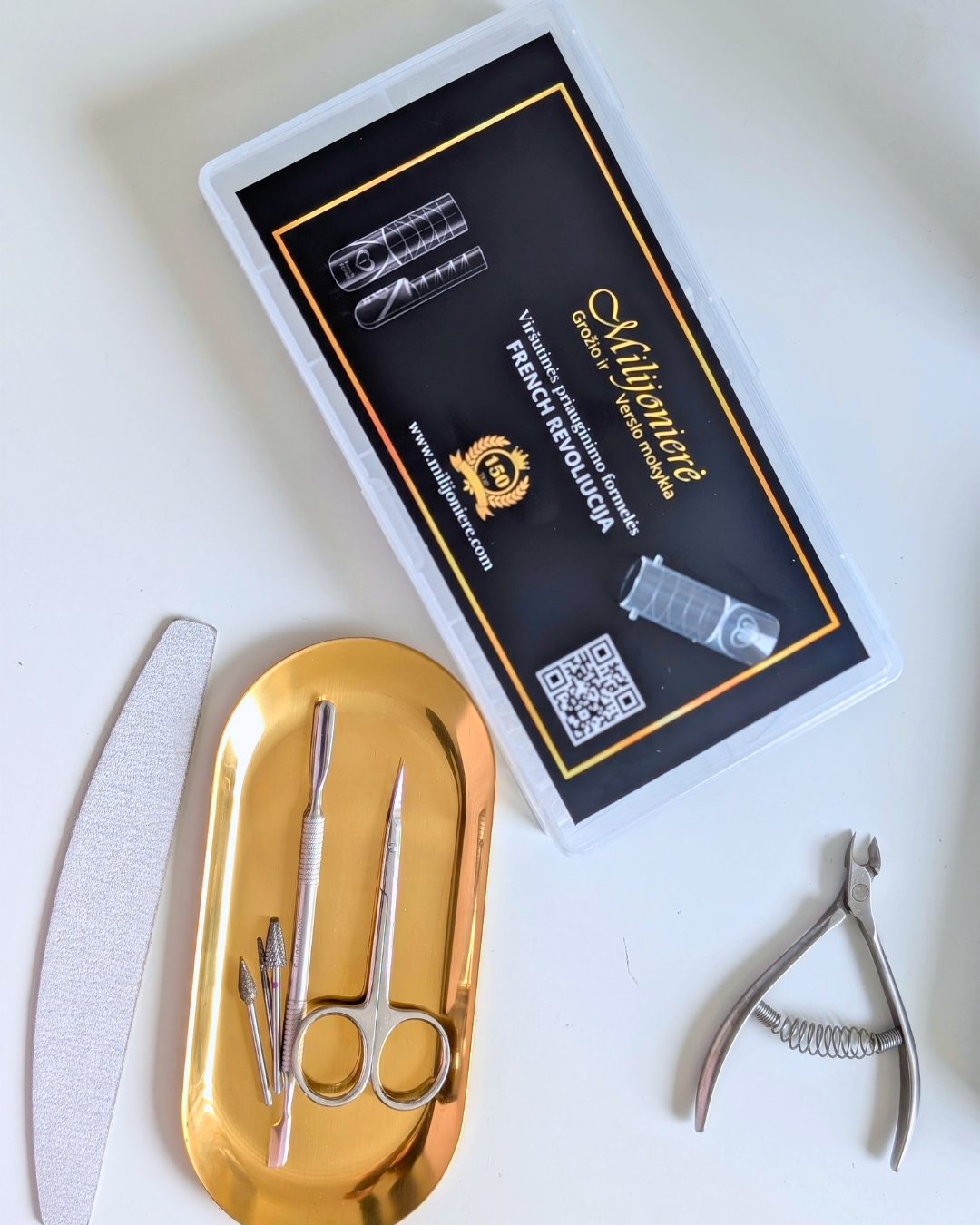 Premium nagų estetikos mokymai (1 savaitės)