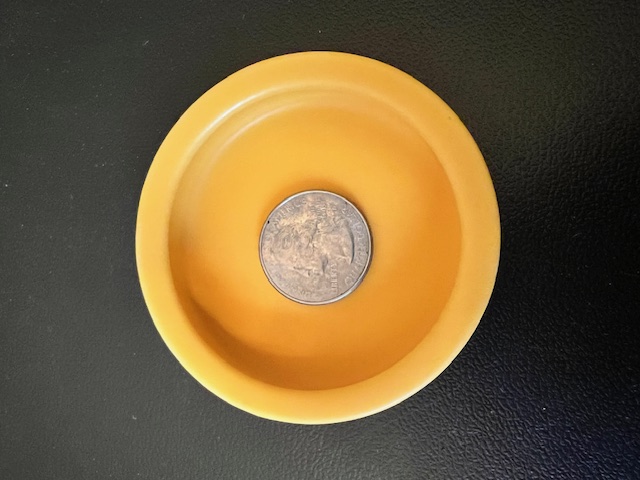 Escape-Proof Mealworm Feeder Dish