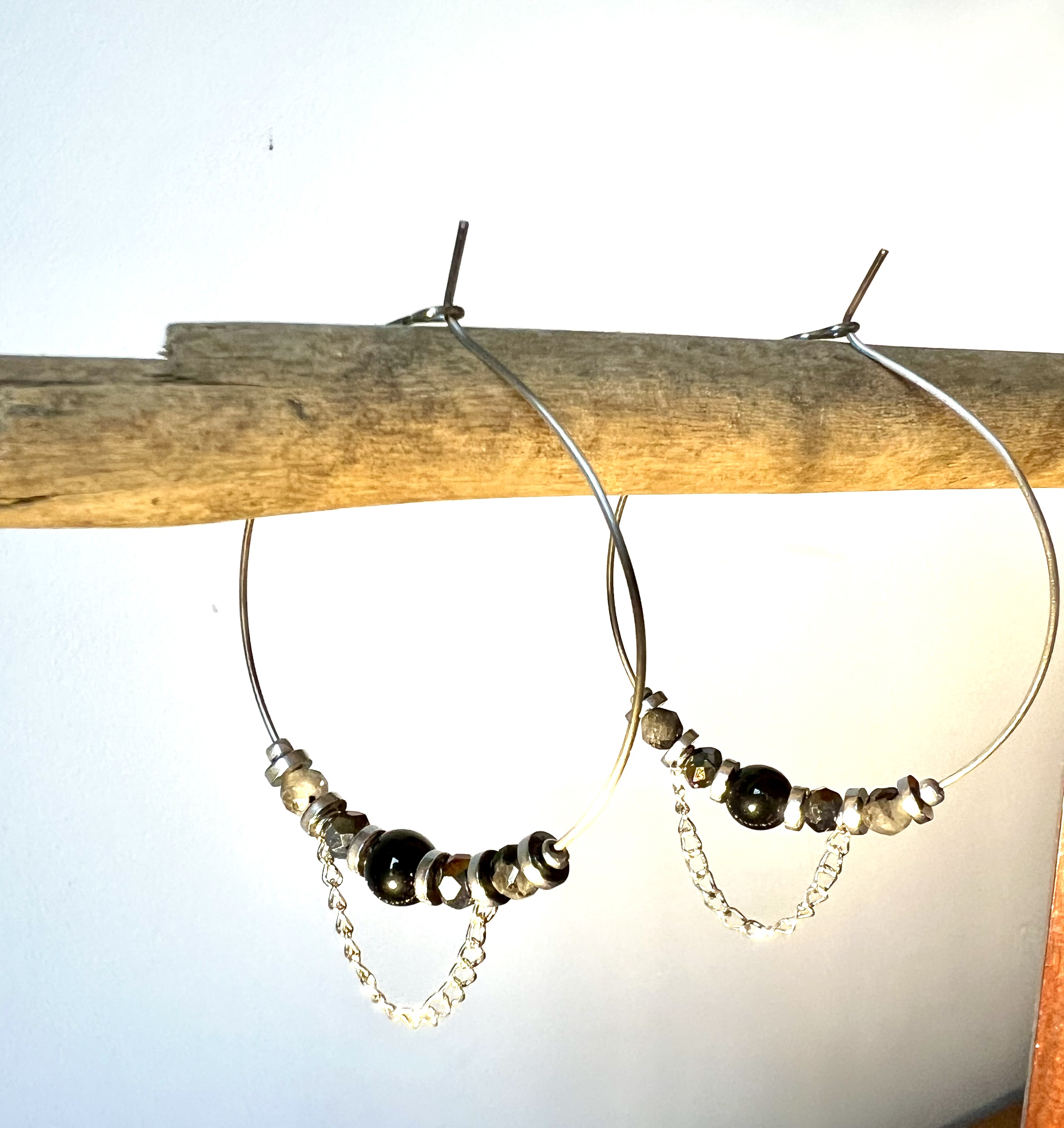 Créoles BLACK REBEL obsidienne, labradorite,cristal