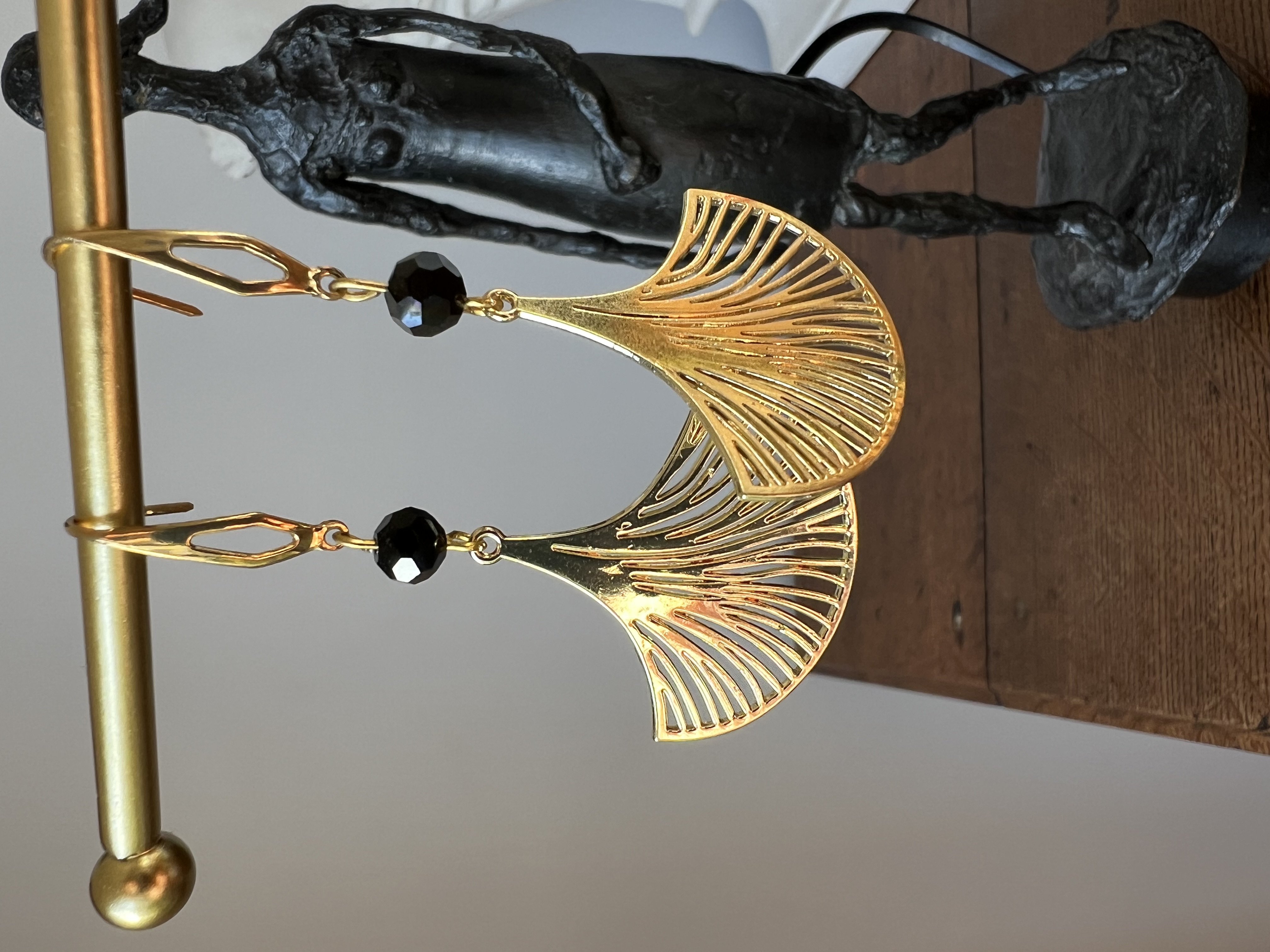 Boucles d'oreilles BLACK GINGKO cristal