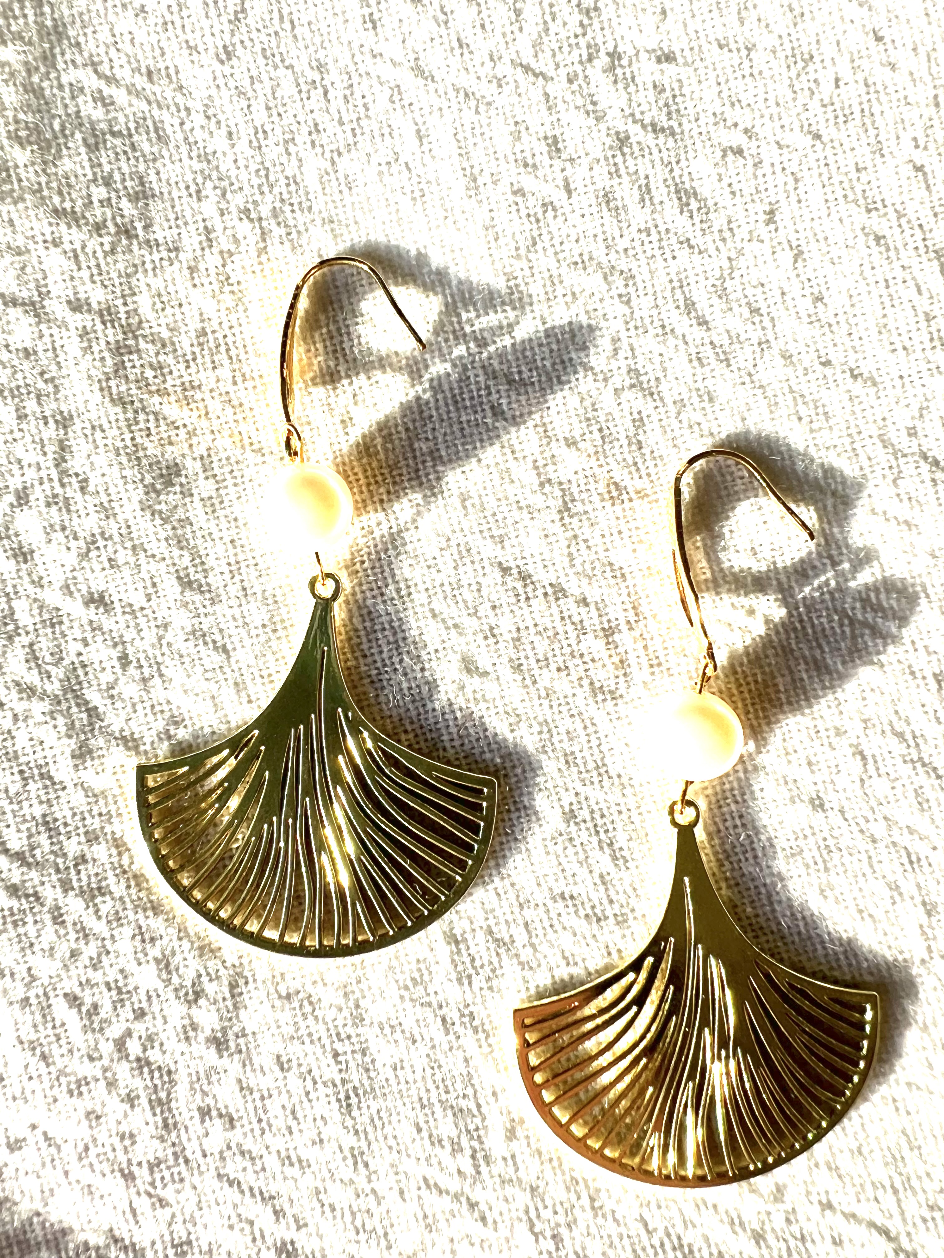 Boucles d'oreilles WHITE GINGKO  perle de culture