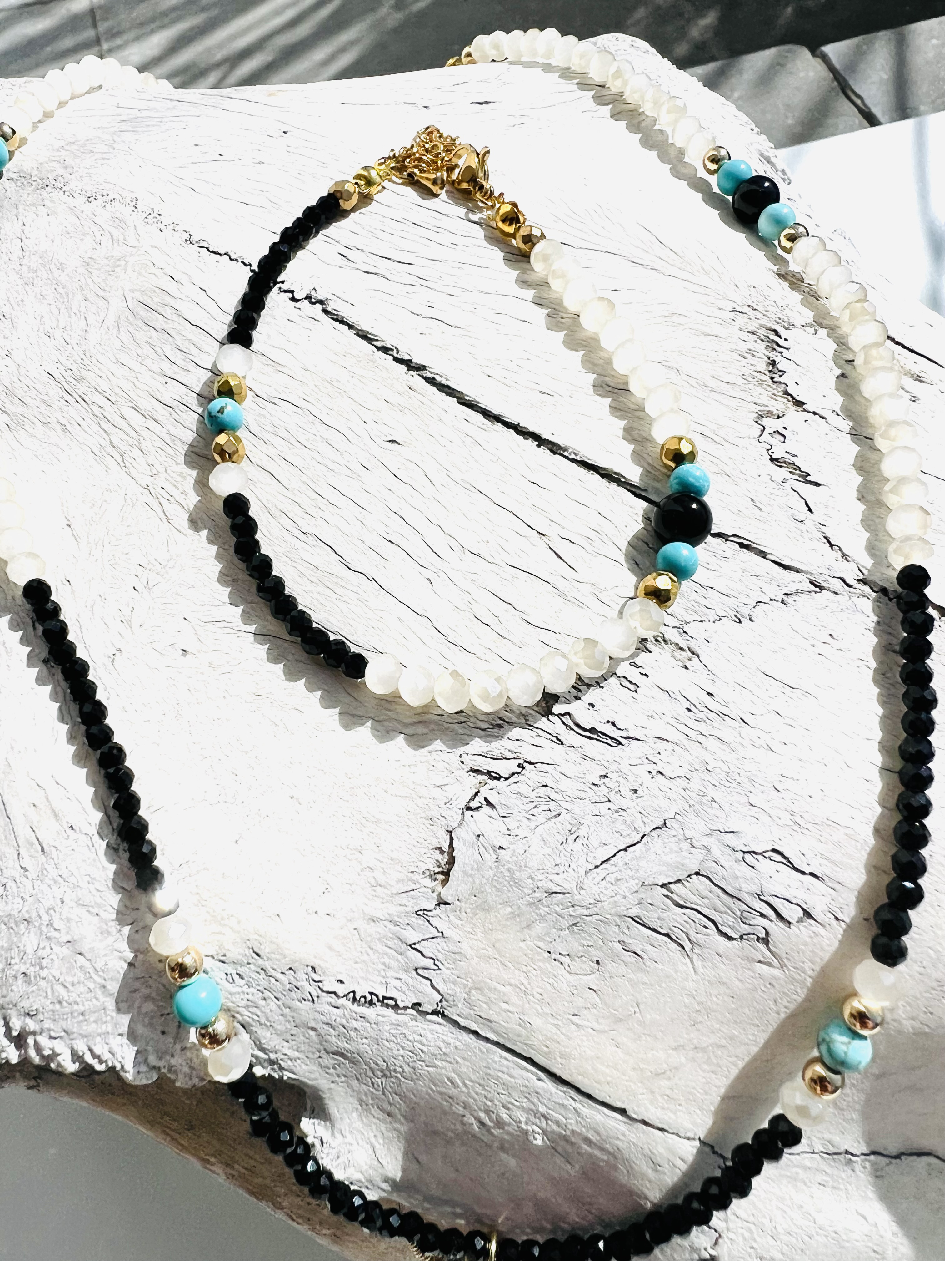 Bracelet STAMPEDE, spinelle, turquoise, cristal 