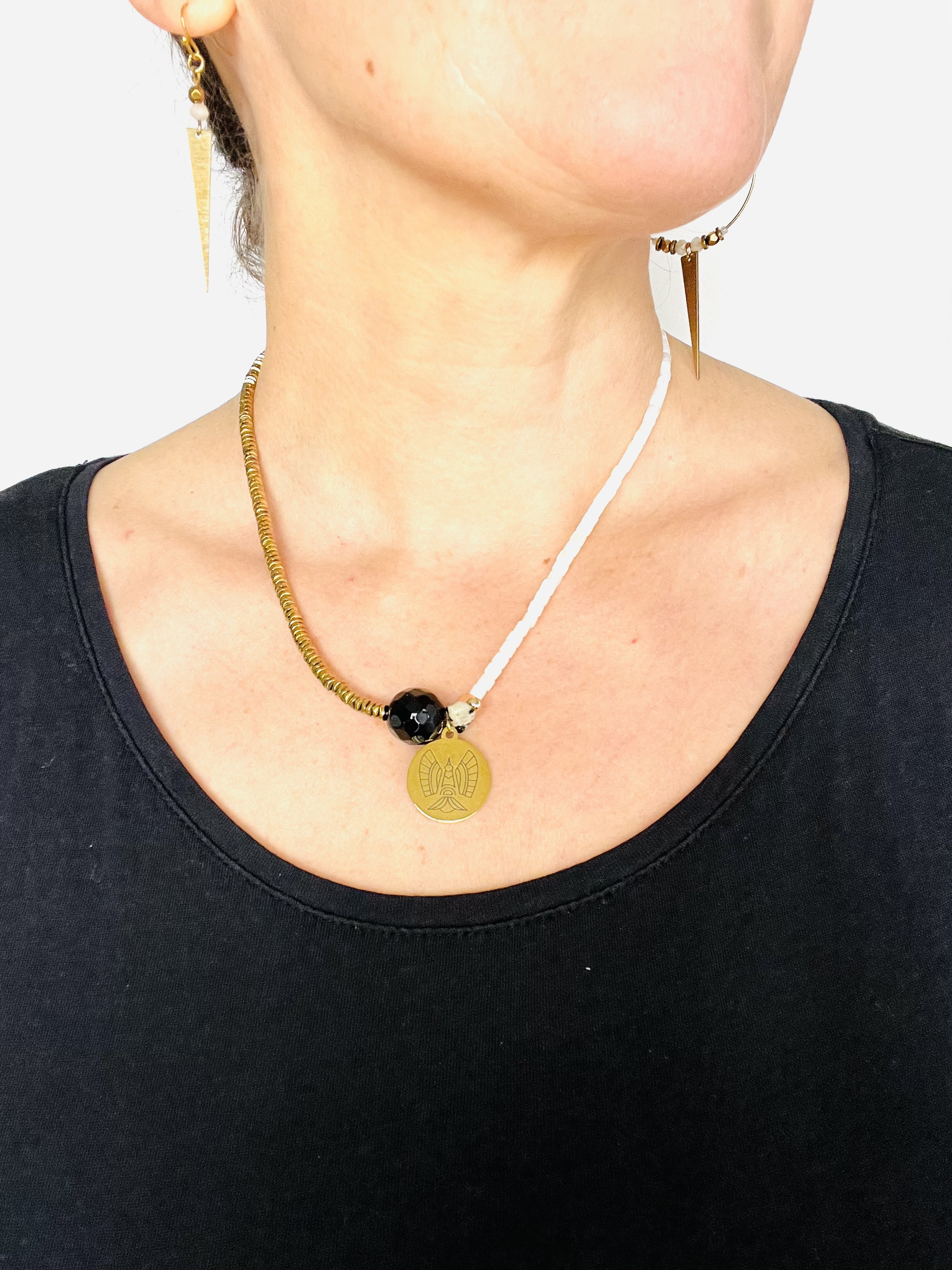 Collier WHITE PHOENIX, hématite dorée, nacre, cristal de Bohème