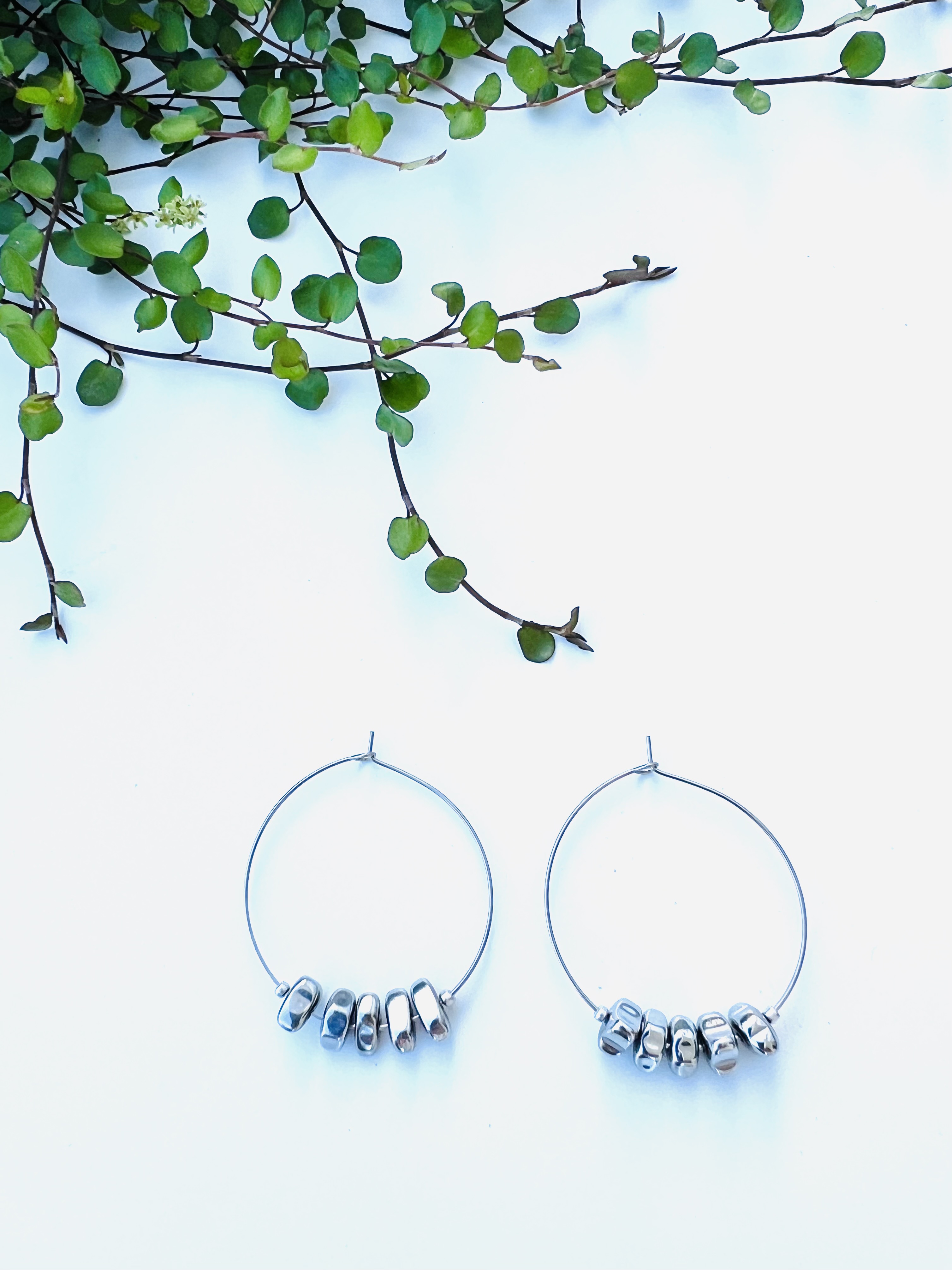 Créoles SILVER INUKSHUK, hématite argentée