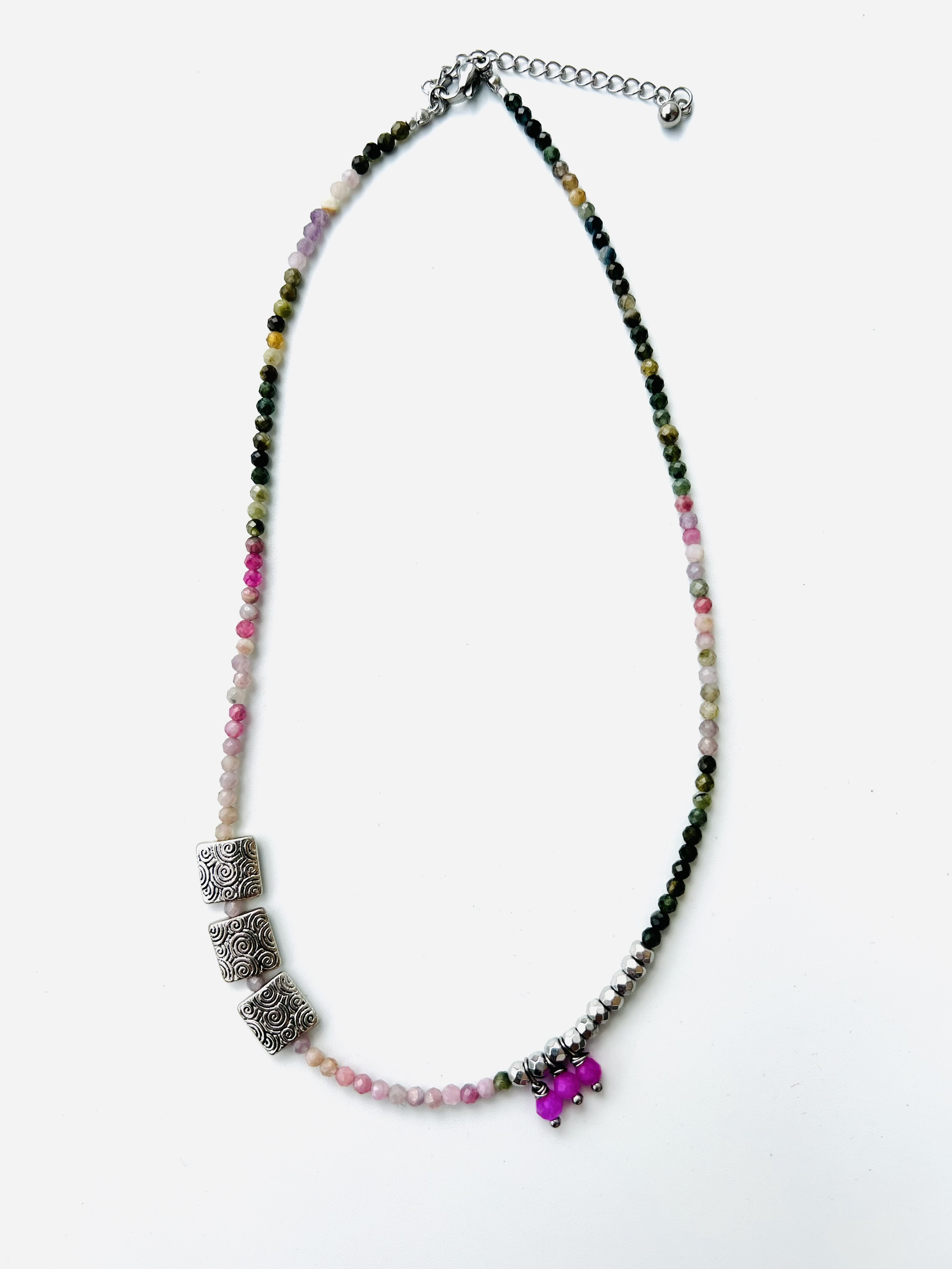 Collier ORQUIDEA, tourmaline, hématite