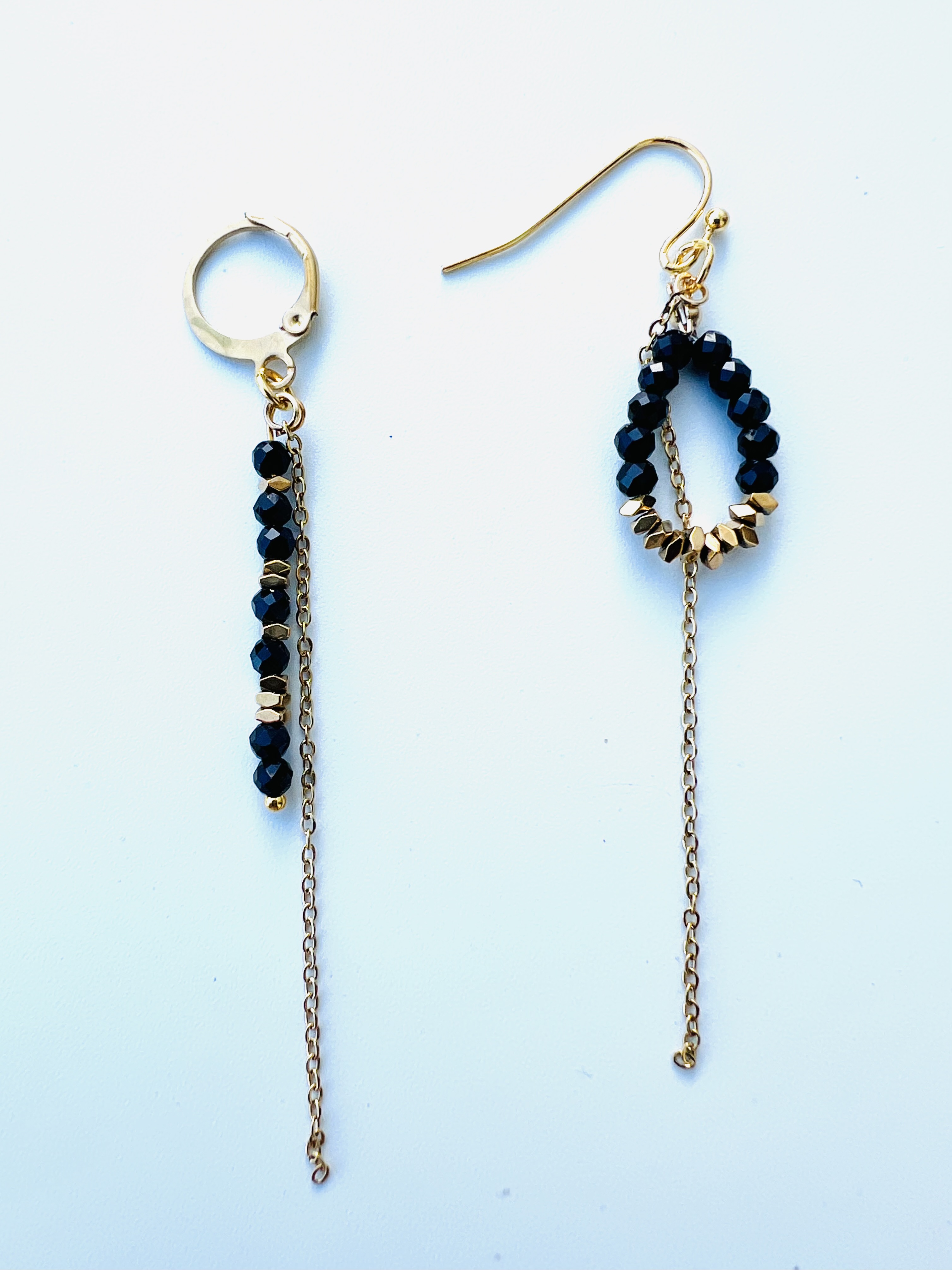 Boucles d'oreilles CARBIDE, spinelle, hématite plaqué or 