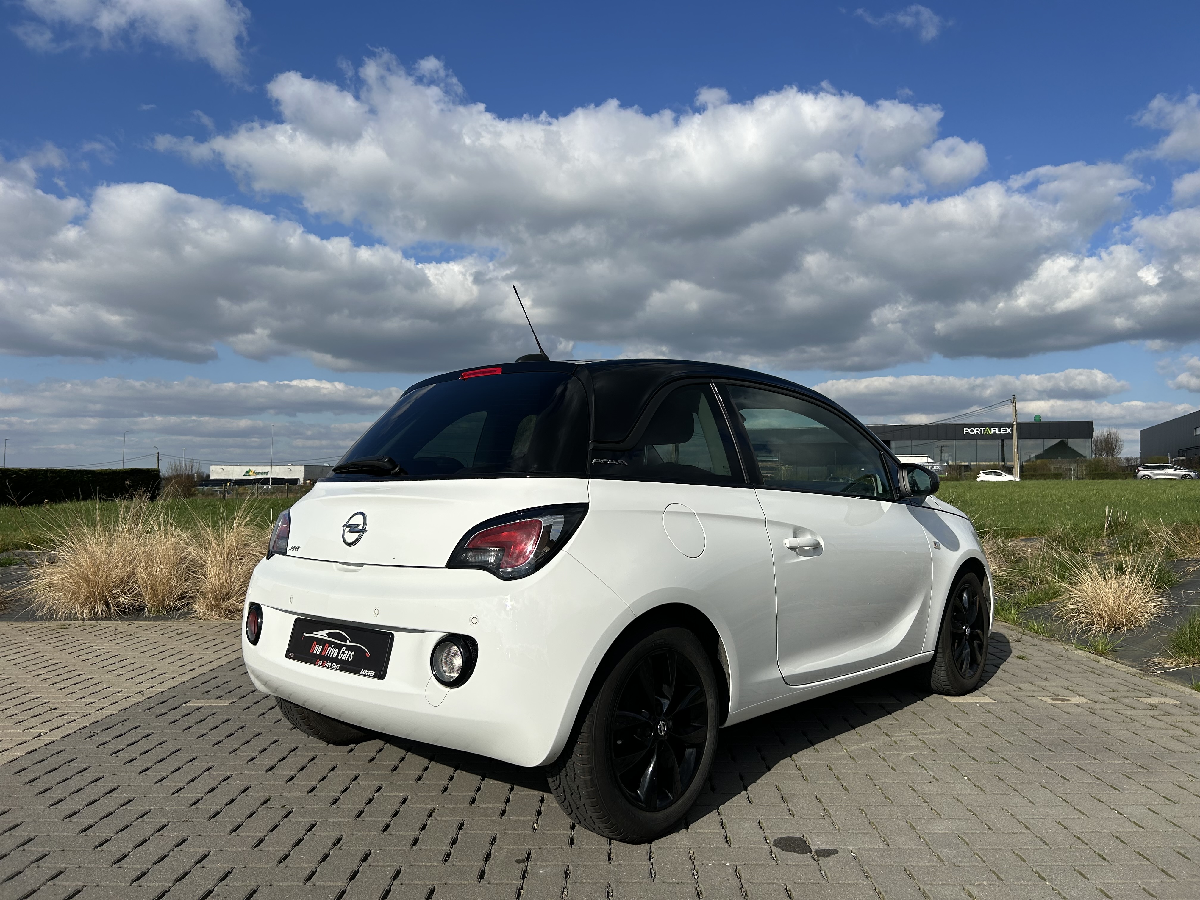 Opel Adam 