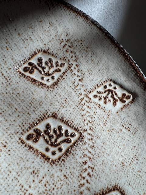 "Rūta" rombus stamp platter