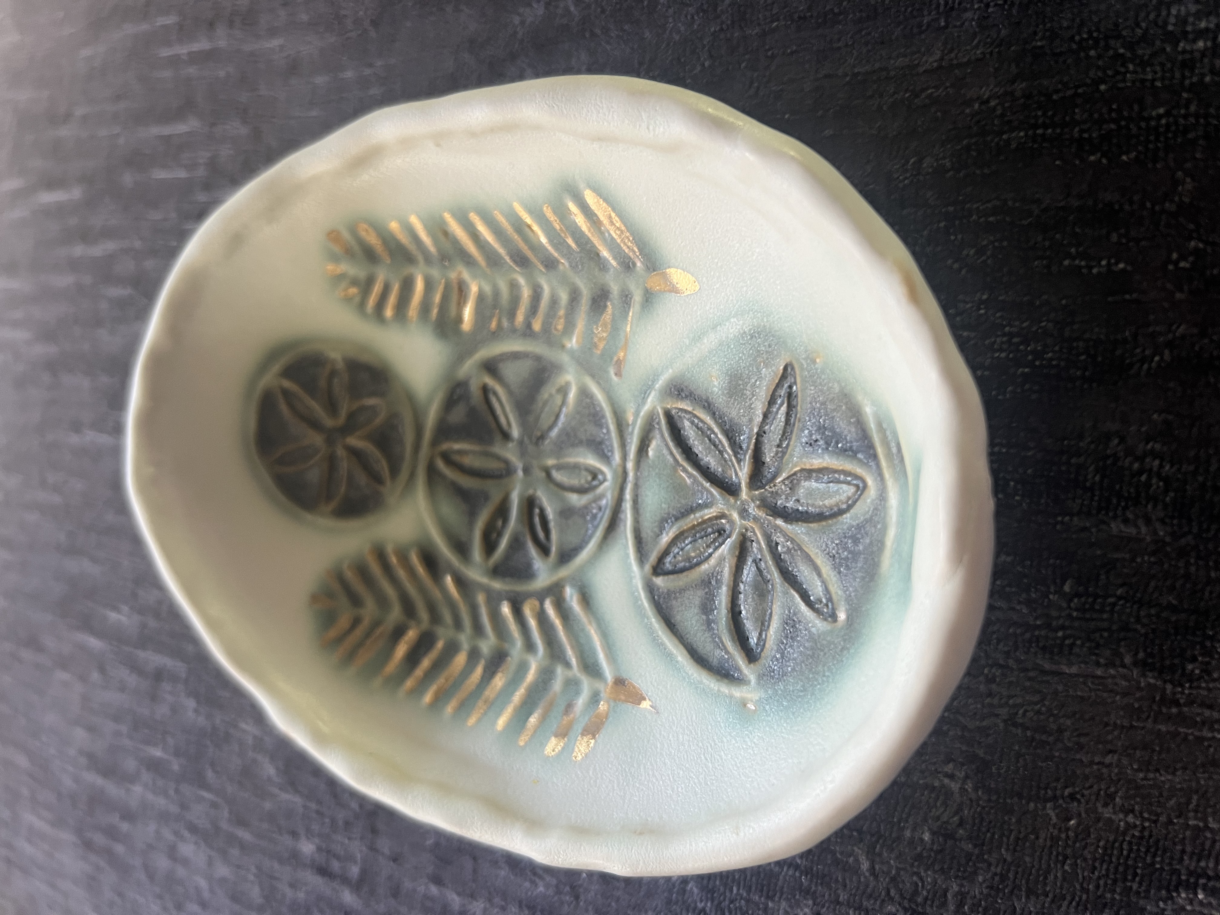 "Verpstė" jewelry dish dark green